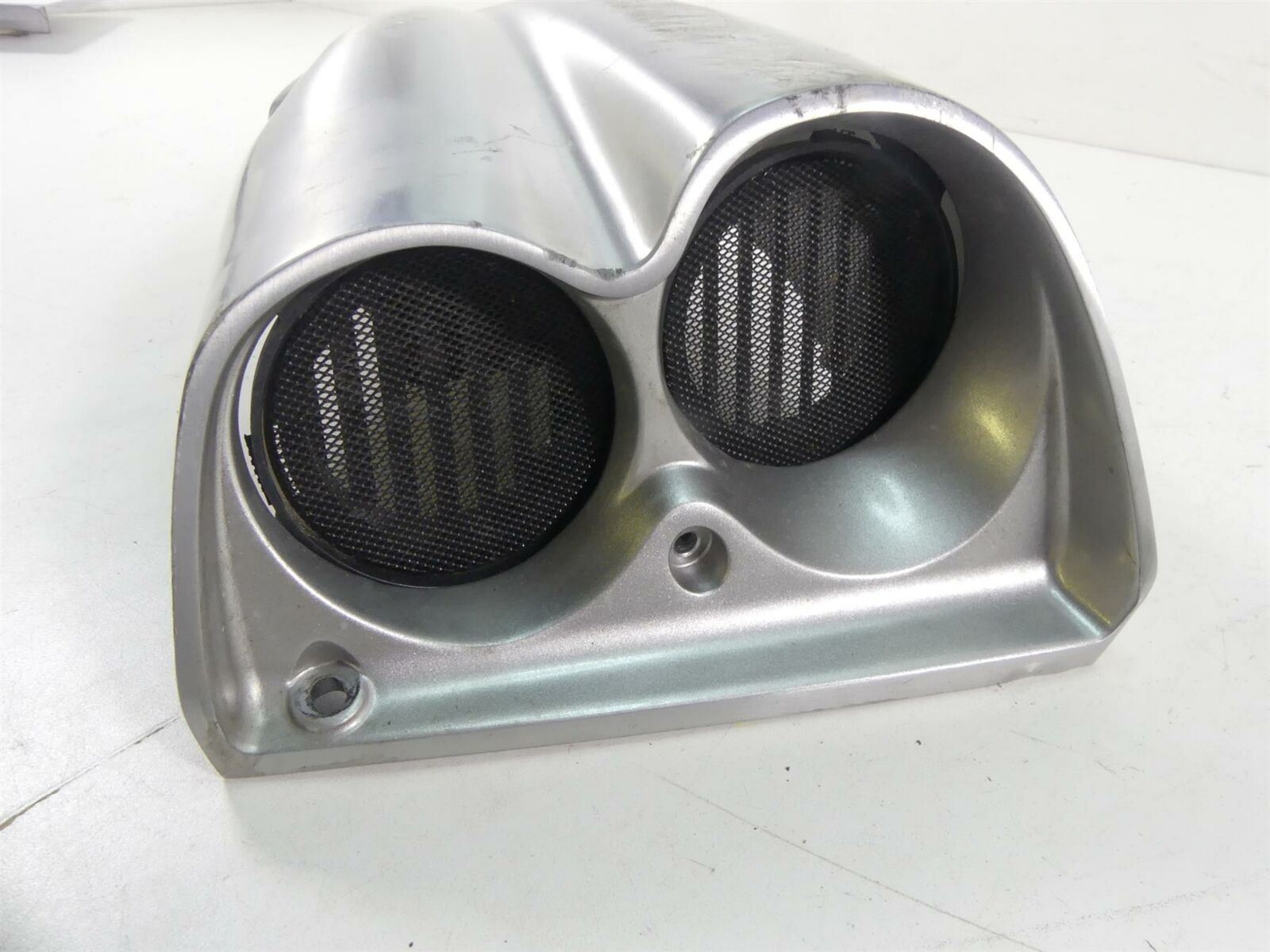 2020 Yamaha VMX17 1700 Right Air Scoop Ram Cover Fairing - Read 2S3-21721-00-P1 {{ shop.shopifyCountryName }} - Mototech271