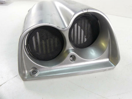 2020 Yamaha VMX17 1700 Right Air Scoop Ram Cover Fairing - Read 2S3-21721-00-P1 {{ shop.shopifyCountryName }} - Mototech271
