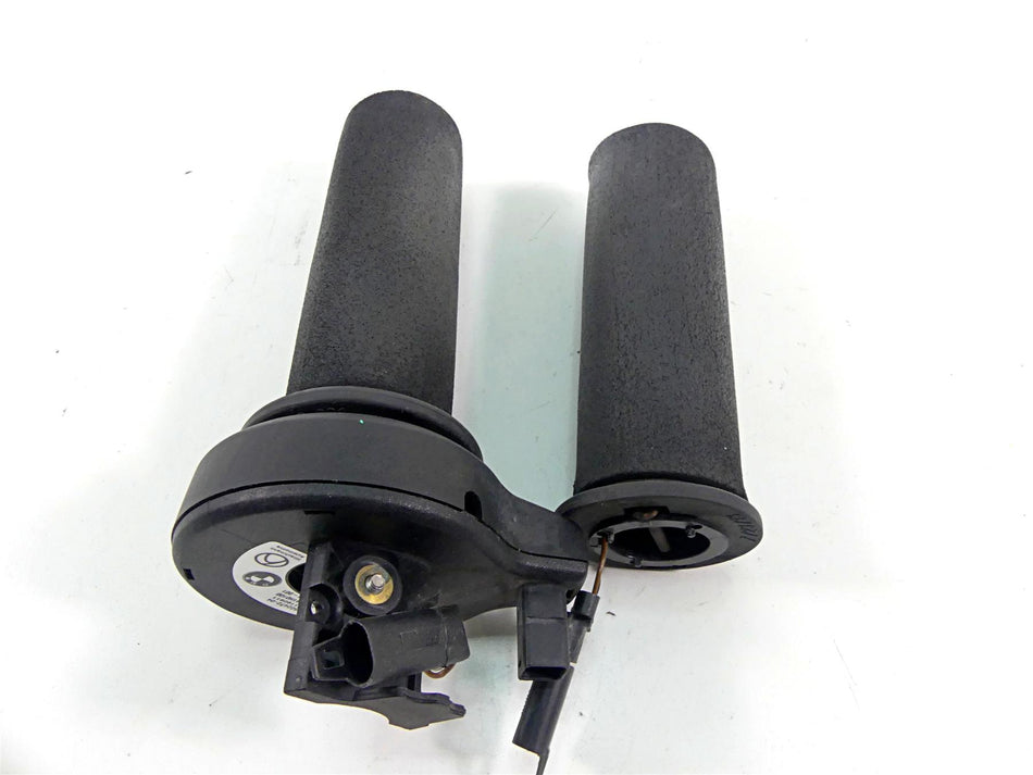 2014 BMW R1200GS K50 Heated Hand Grip E-Throttle Set 61318522472 61317727065 {{ shop.shopifyCountryName }} - Mototech271