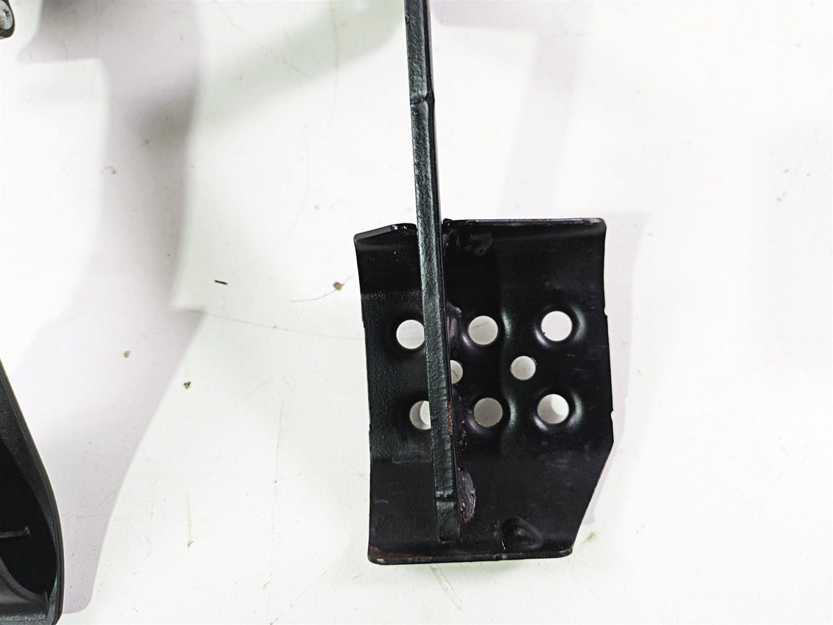 2022 Polaris Ranger 1000 Premium Accelerator & Brake Pedal + Mount 4080107 {{ shop.shopifyCountryName }} - Mototech271