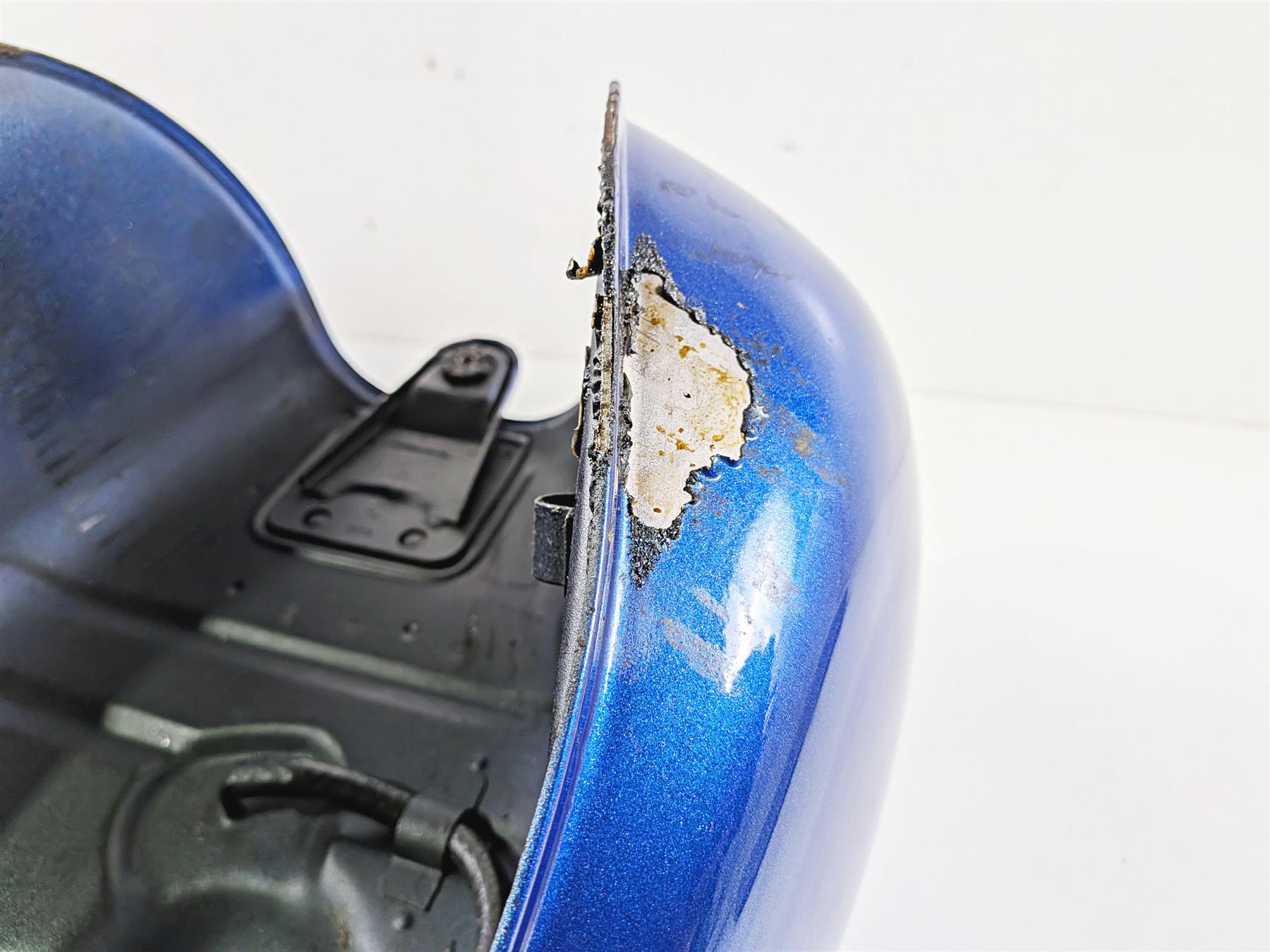 1996 Honda VT1100 C Shadow Fuel Gas Petrol Tank READ 17520-MAA-840 {{ shop.shopifyCountryName }} - Mototech271