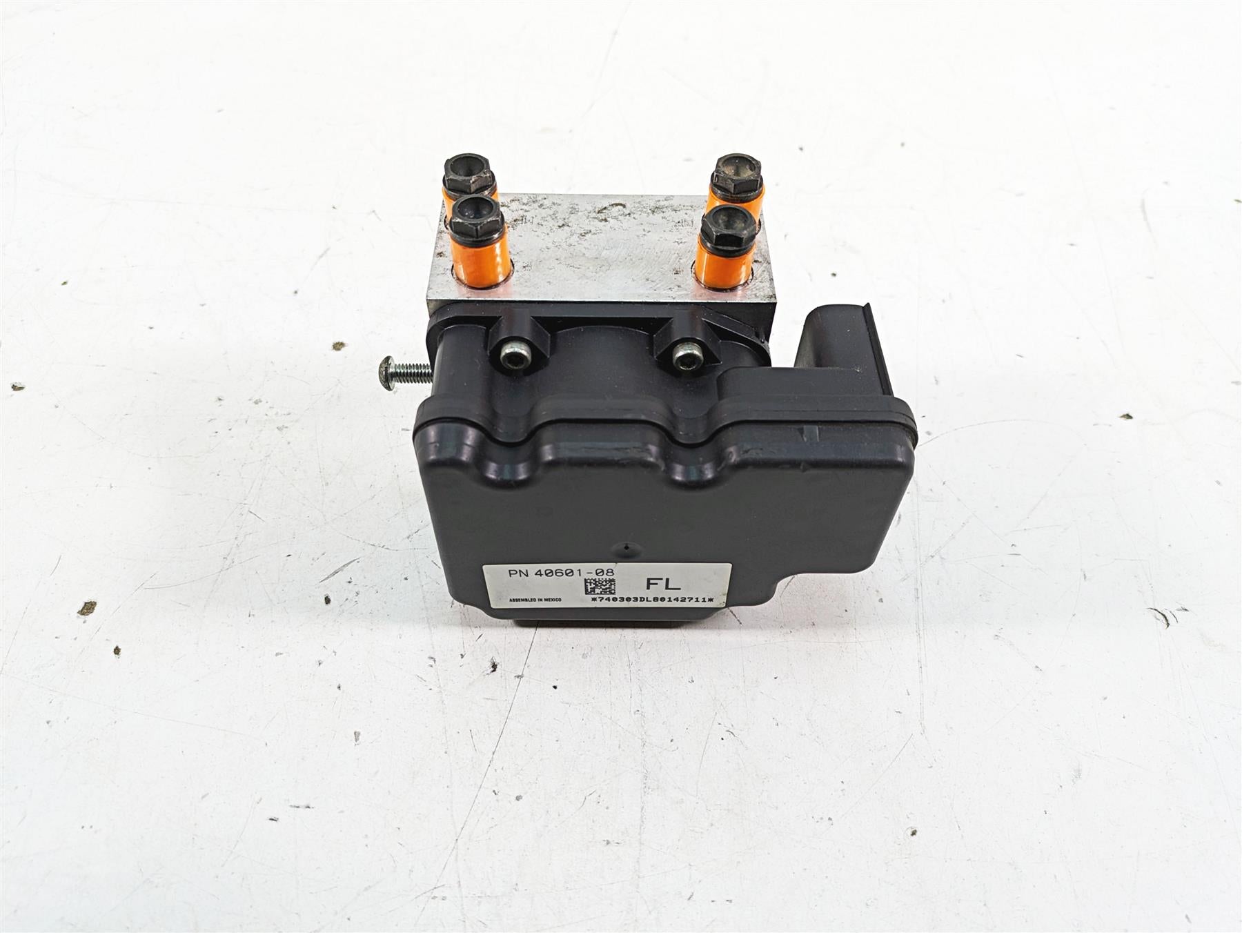 2008 Harley FLHTCU Electra Glide Abs Brake Pump Unit Module 40688-08 40601-08 {{ shop.shopifyCountryName }} - Mototech271