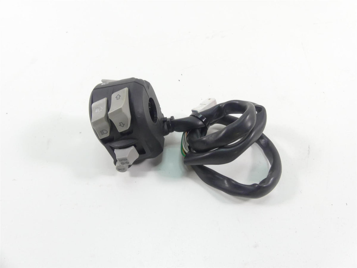 2017 Ducati 939 S Supersport Left Hand Turn Signal Control Switch 65110241C {{ shop.shopifyCountryName }} - Mototech271