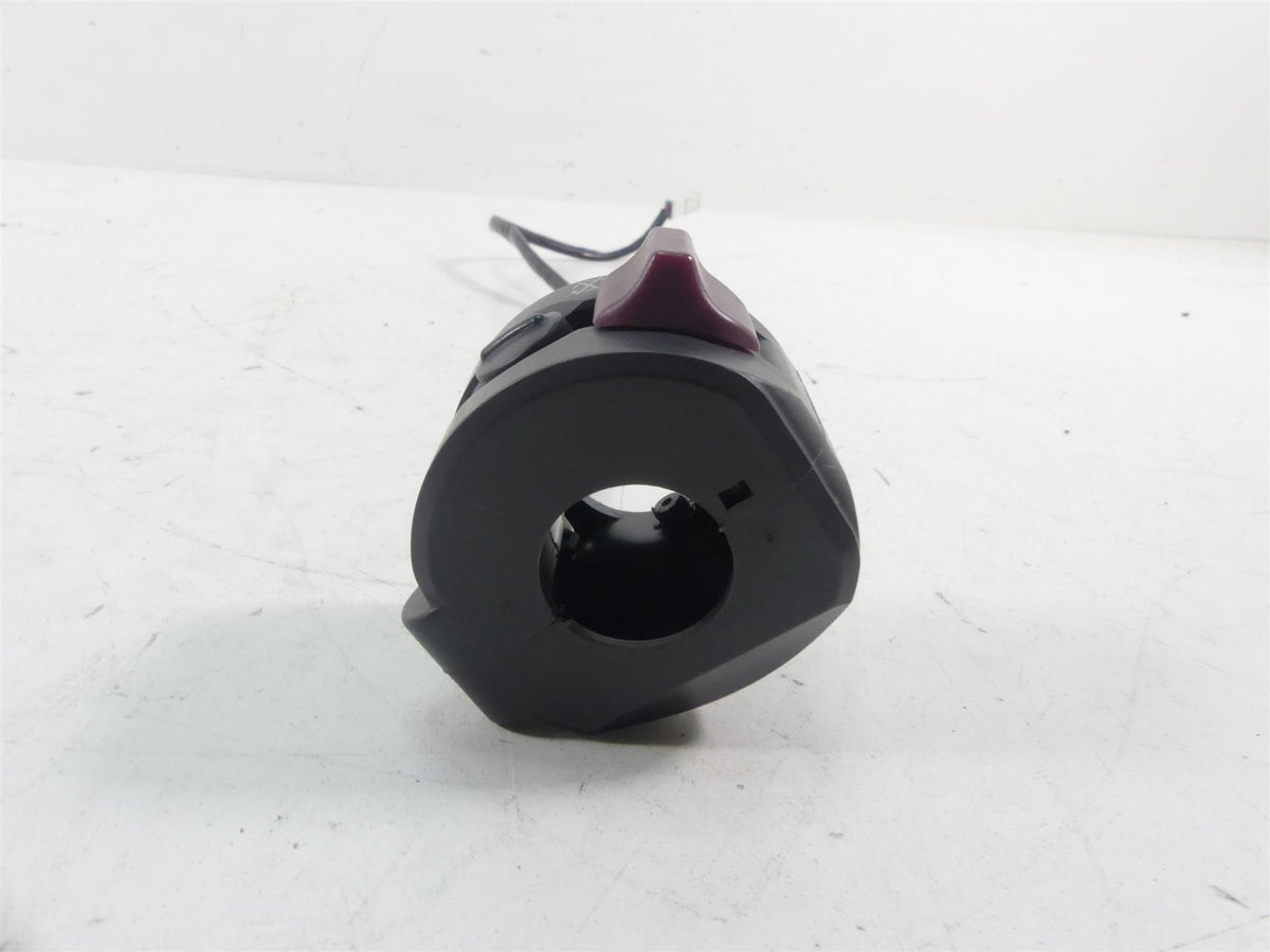 2015 Ducati Monster 1200 S Right Hand Start Stop Kill Control Switch 65010121E {{ shop.shopifyCountryName }} - Mototech271