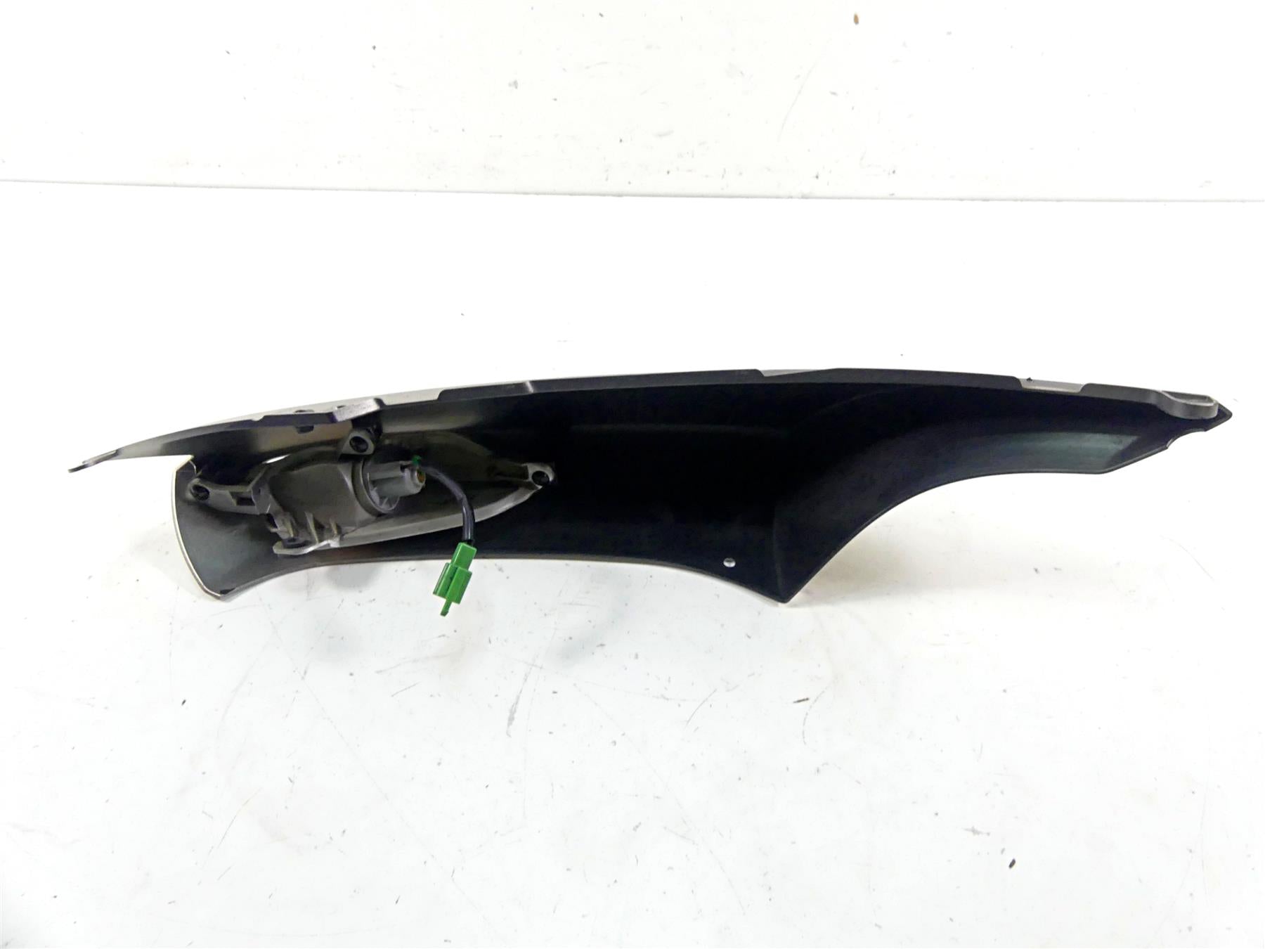 2010 Kawasaki ZX1400 ZX14 R Ninja Left Tail Fairing Blinker Set 36040-0033 {{ shop.shopifyCountryName }} - Mototech271