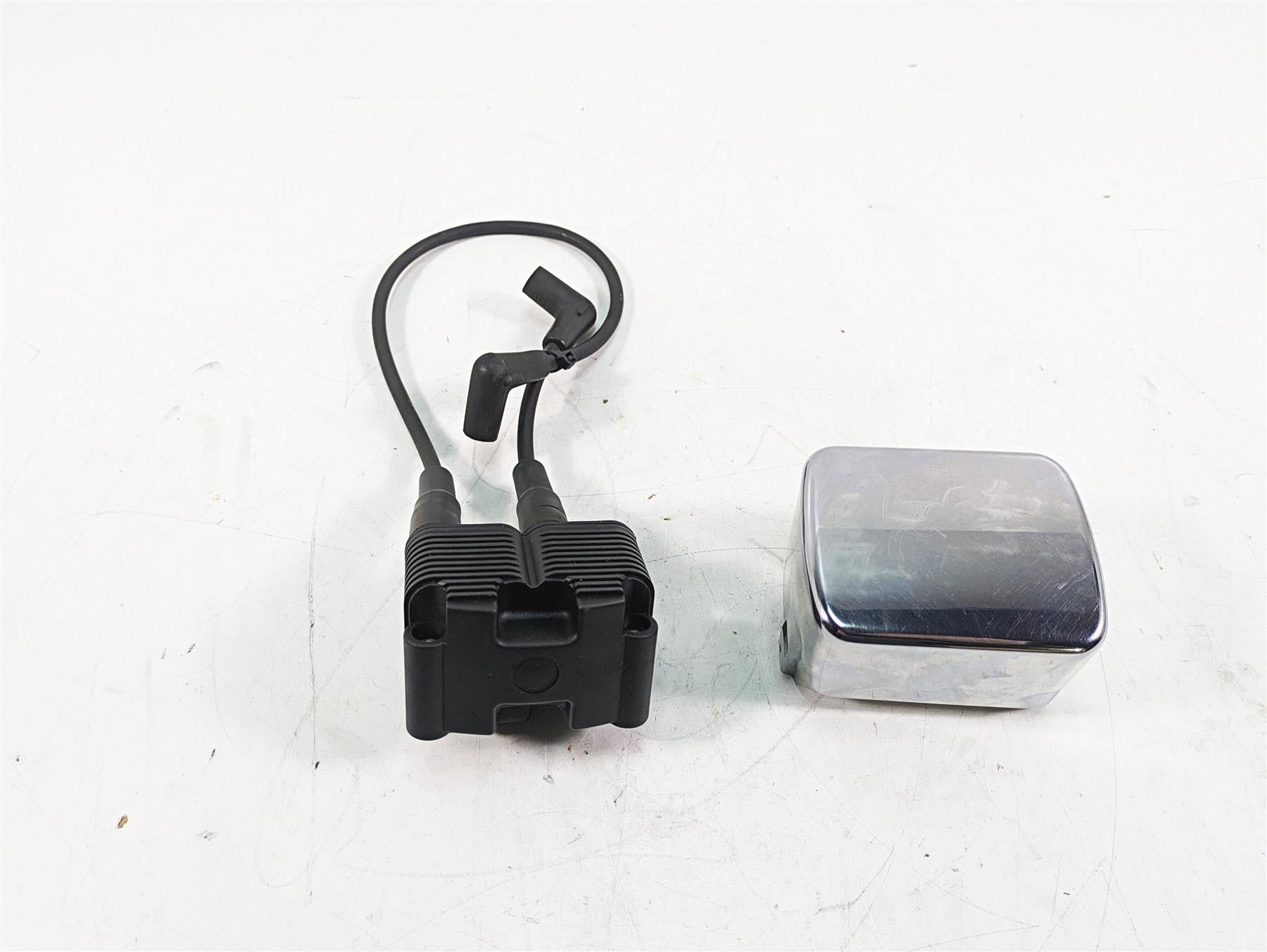 2000 Harley FXSTS Softail Springer Ignition Coil Wires Plug Set 31655-99 {{ shop.shopifyCountryName }} - Mototech271