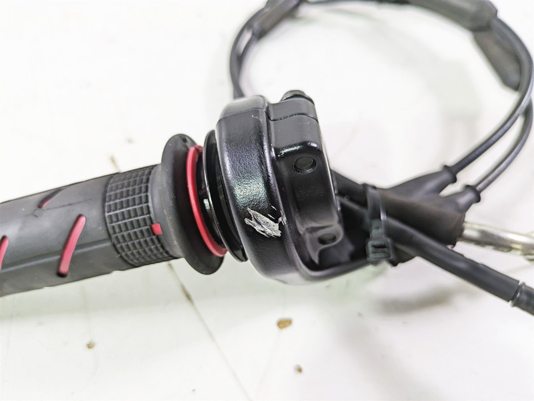 2008 Ducati SBK 1098 S Domino Throttle Grip Set 65420161A {{ shop.shopifyCountryName }} - Mototech271