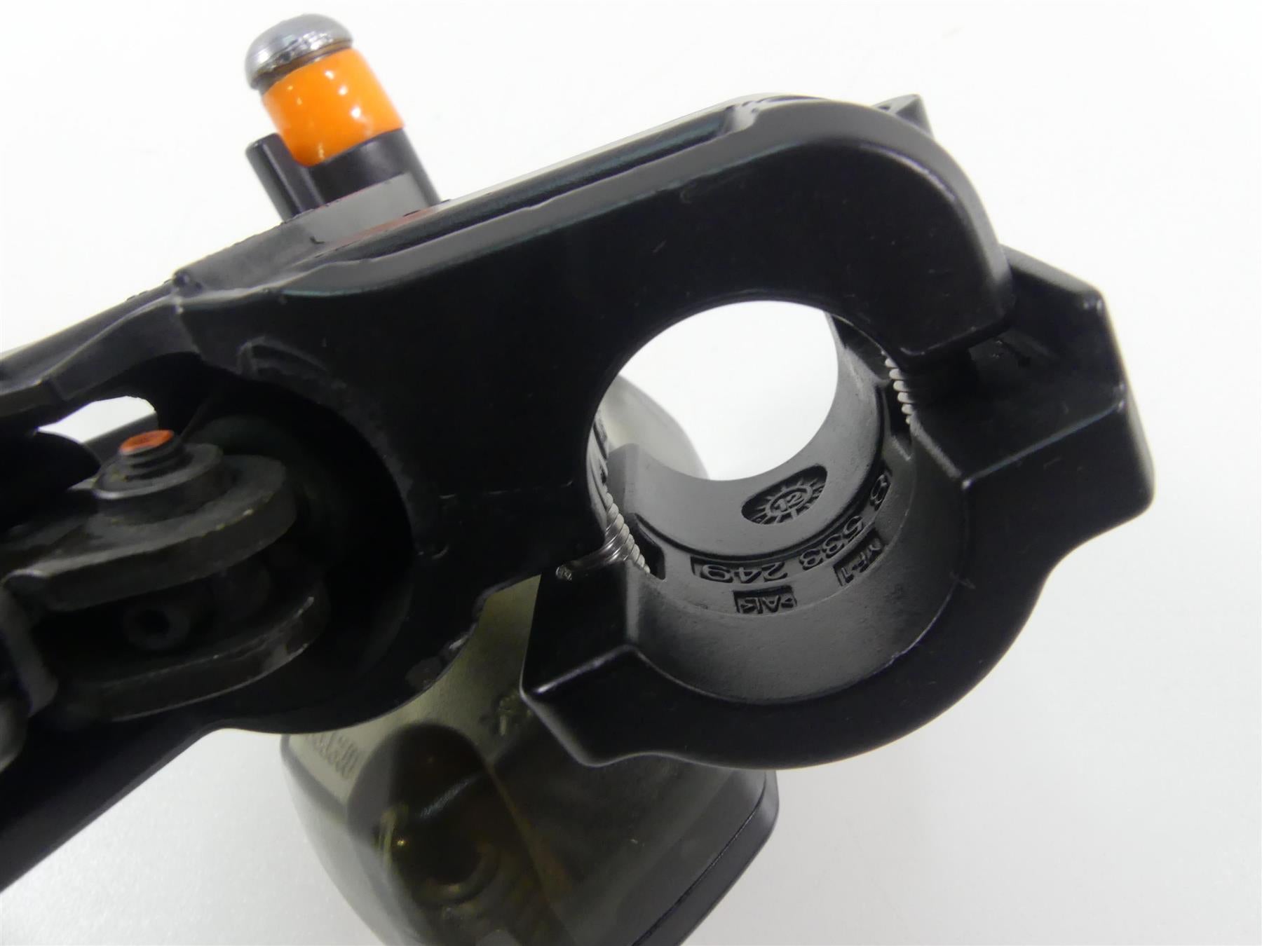2014 BMW K1600 GTL K48 Front Brake Master Cylinder + Lever 32728530049 {{ shop.shopifyCountryName }} - Mototech271