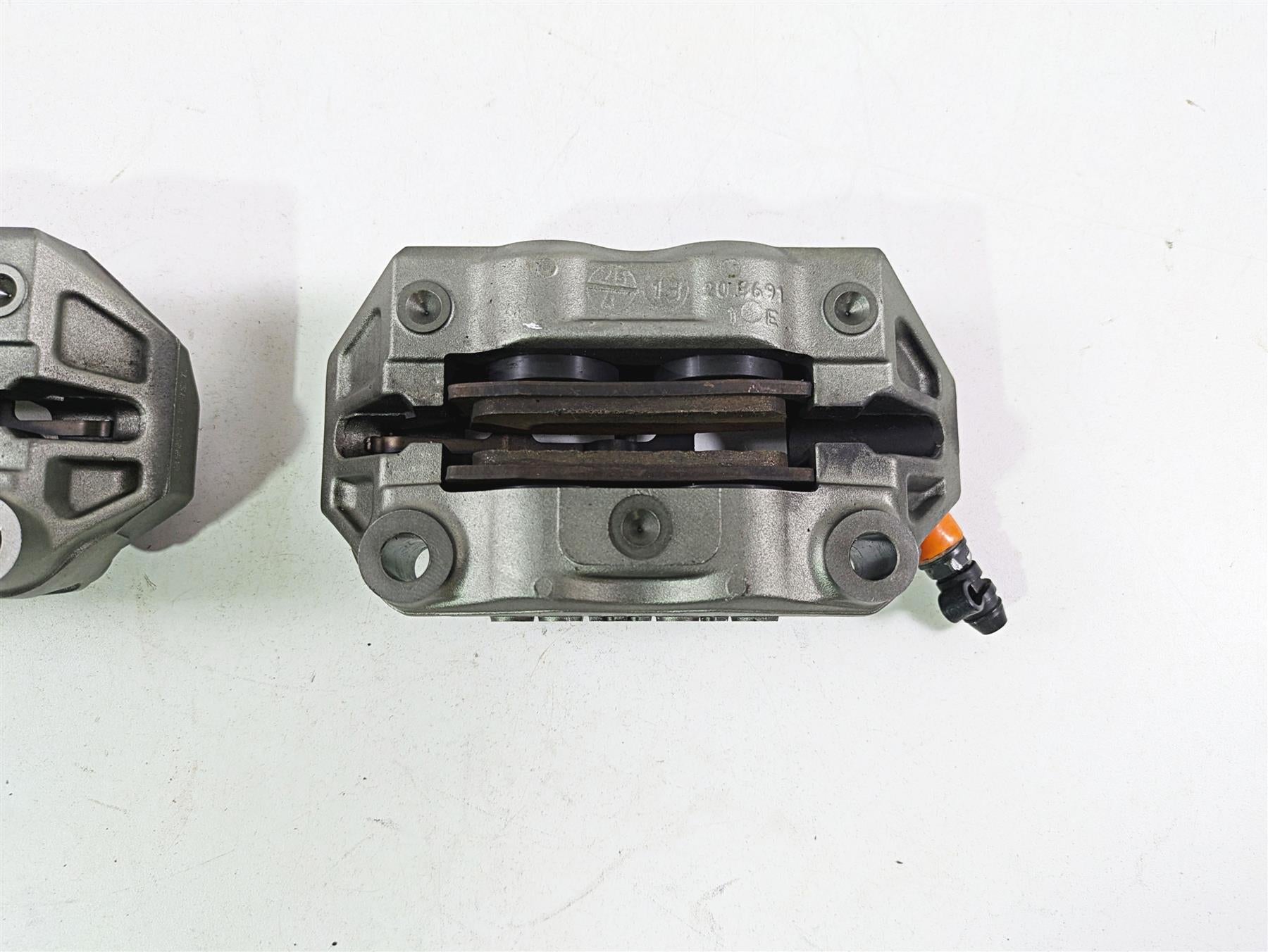 2013 Ducati Hypermotard 821 SP Front Brembo Brake Caliper Set 100mm 61041292C {{ shop.shopifyCountryName }} - Mototech271