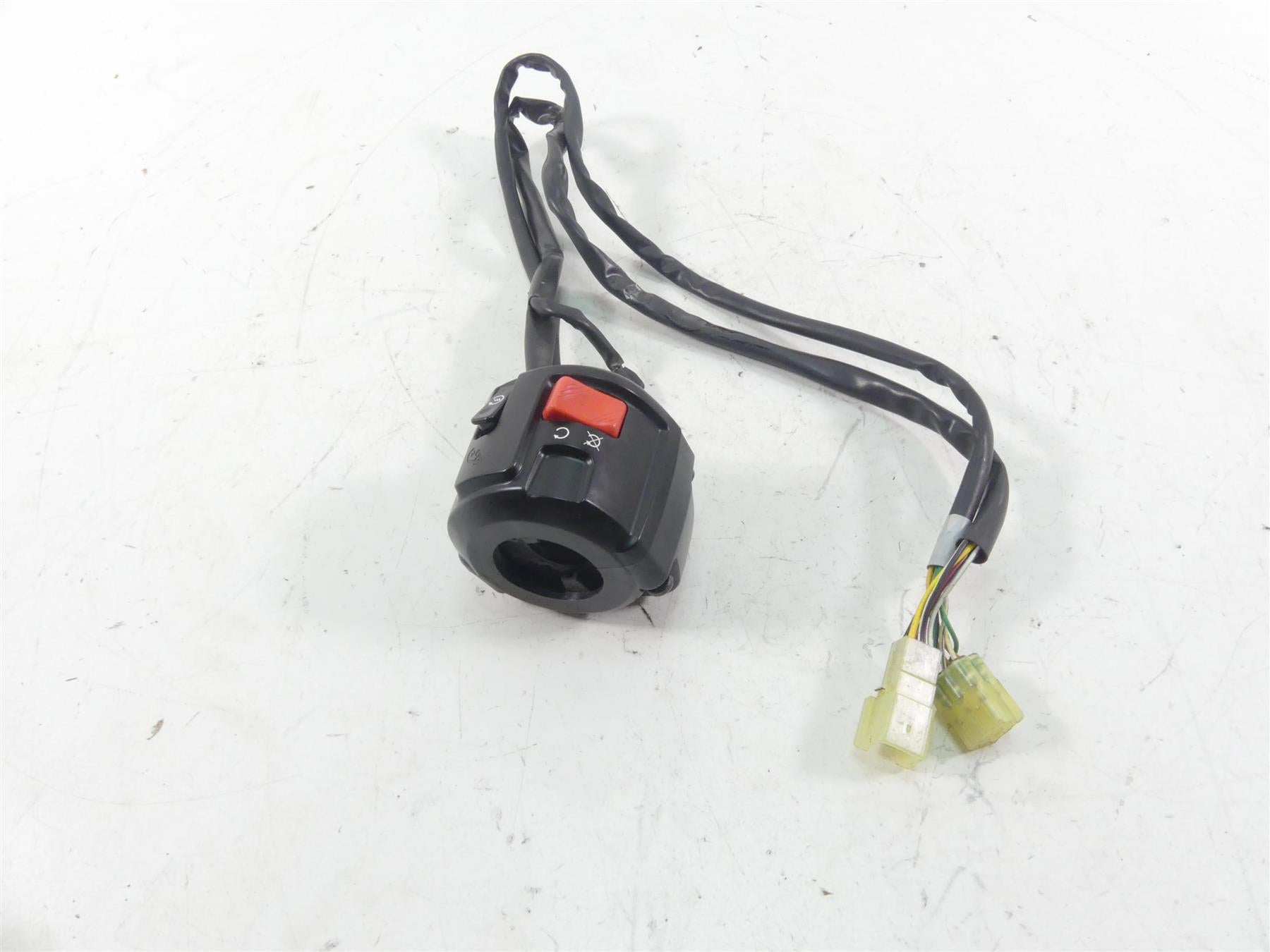 2016 Indian Scout Sixty Right Hand Start Stop Control Switch 4014450 {{ shop.shopifyCountryName }} - Mototech271