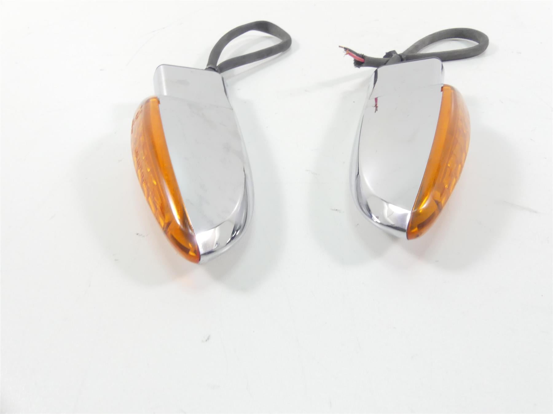2015 Victory Cross Country Tour Front Blinker Turn Signal Indicator Set 2411114 {{ shop.shopifyCountryName }} - Mototech271