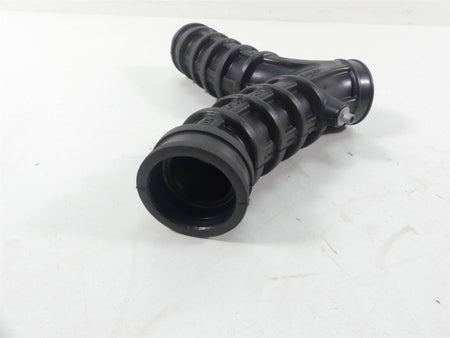 2019 Moto Guzzi V7 III Stone 750 Air Fuel Inlet Y-Tube 2B001823 {{ shop.shopifyCountryName }} - Mototech271