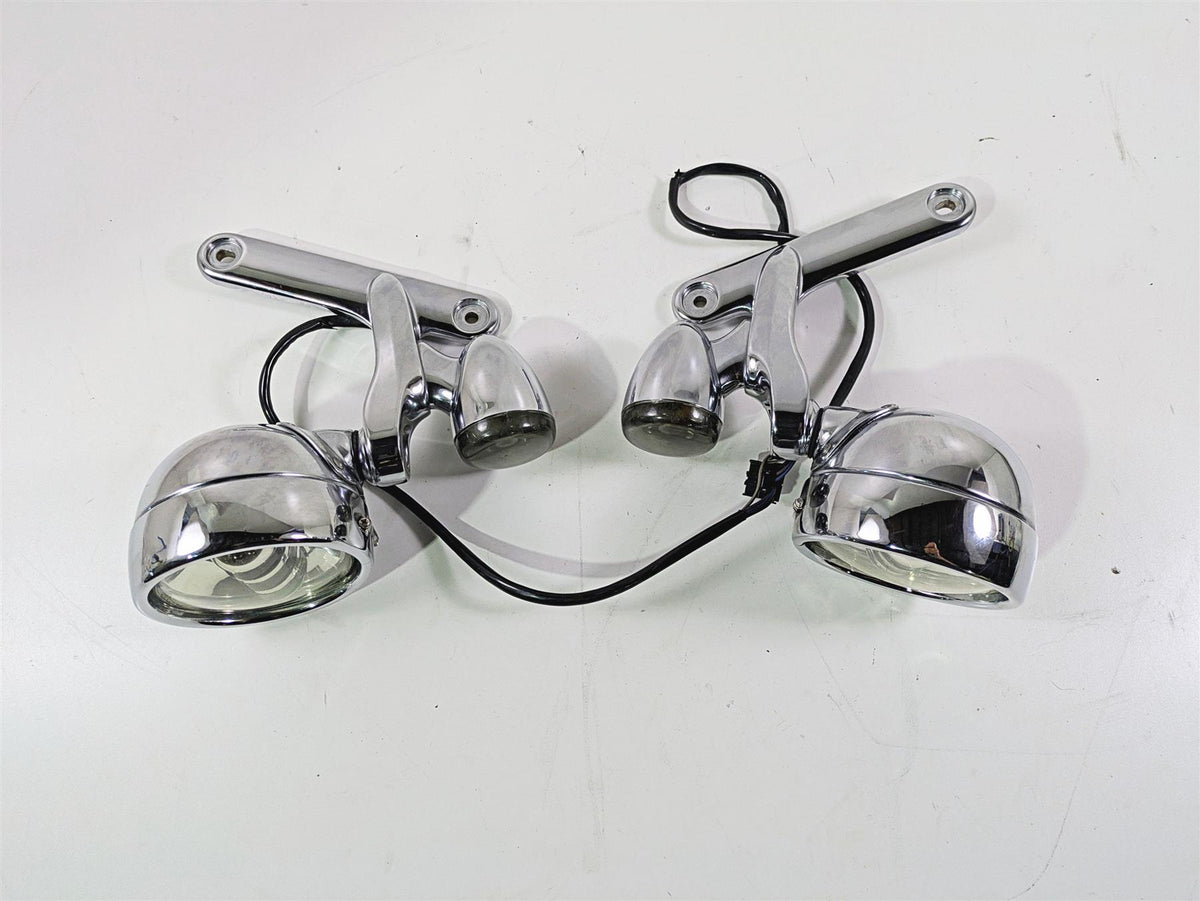 2007 Harley Touring FLHRSE CVO Road King Front Spotlight Turn Signals 68614-03 {{ shop.shopifyCountryName }} - Mototech271