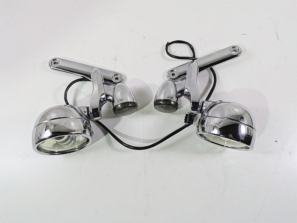 2007 Harley Touring FLHRSE CVO Road King Front Spotlight Turn Signals 68614-03 {{ shop.shopifyCountryName }} - Mototech271