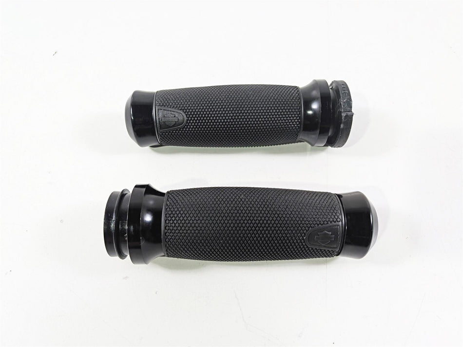 2016 Harley Softail FLSTFBS Fat Boy S Hand Grips Set  56100036