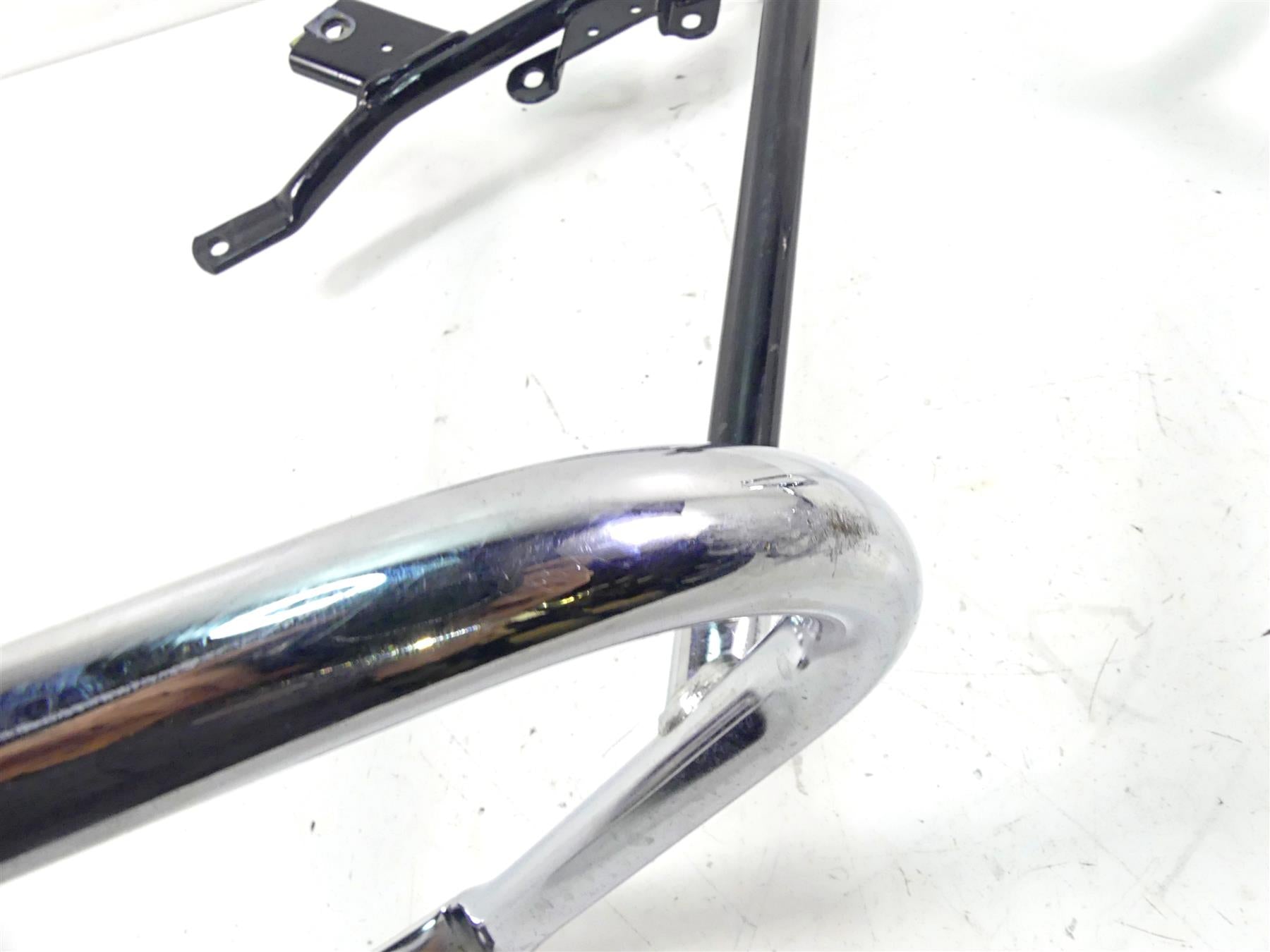 2010 Harley Touring FLHRC Road King Saddlebag Support Mounts Rails 49187-09 {{ shop.shopifyCountryName }} - Mototech271