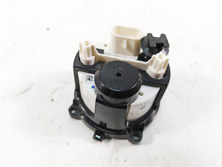 2015 Harley Touring FLHXS Street Glide Fuel Gas Petrol Level Gauge 70900163 {{ shop.shopifyCountryName }} - Mototech271