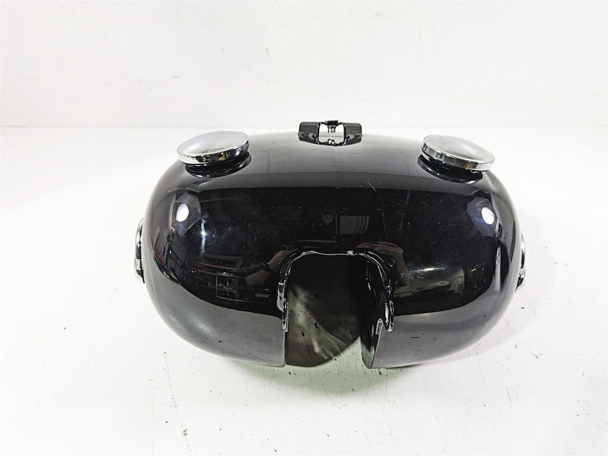 2019 Harley FLHCS Softail Heritage Fuel Gas Petrol Tank - Dented 61000674 {{ shop.shopifyCountryName }} - Mototech271