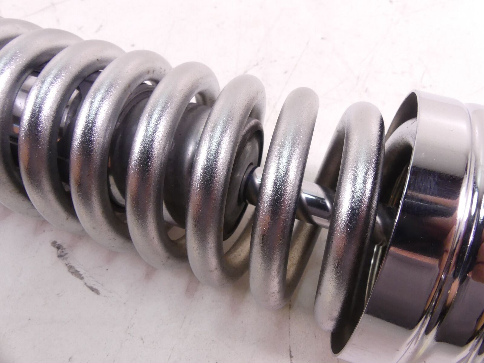 2009 Harley VRSCAW V-Rod Straight Rear Shock Damper Set 13 1/2" 54582-07 {{ shop.shopifyCountryName }} - Mototech271