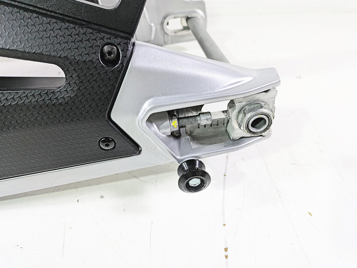 2021 Aprilia RS660 Rear Swingarm Swing Arm Fender Axle Set 2B007756 {{ shop.shopifyCountryName }} - Mototech271