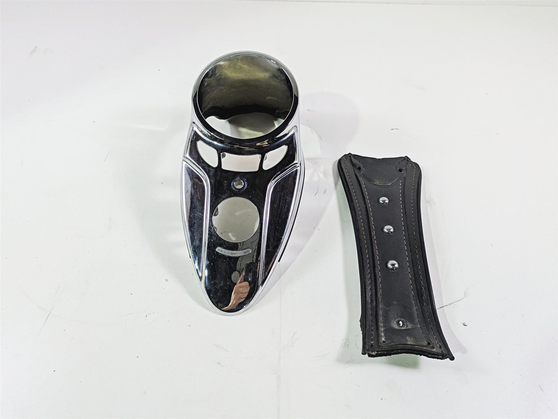 2017 Harley Softail Heritage Classic FLSTC Tank Dash Console Cover 71952-11 {{ shop.shopifyCountryName }} - Mototech271