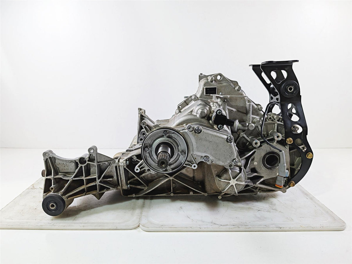 2022 Can Am Maverick X3 XRC Turbo RR 72" Transmission Gear Box -Tested 420686788-Mototech271