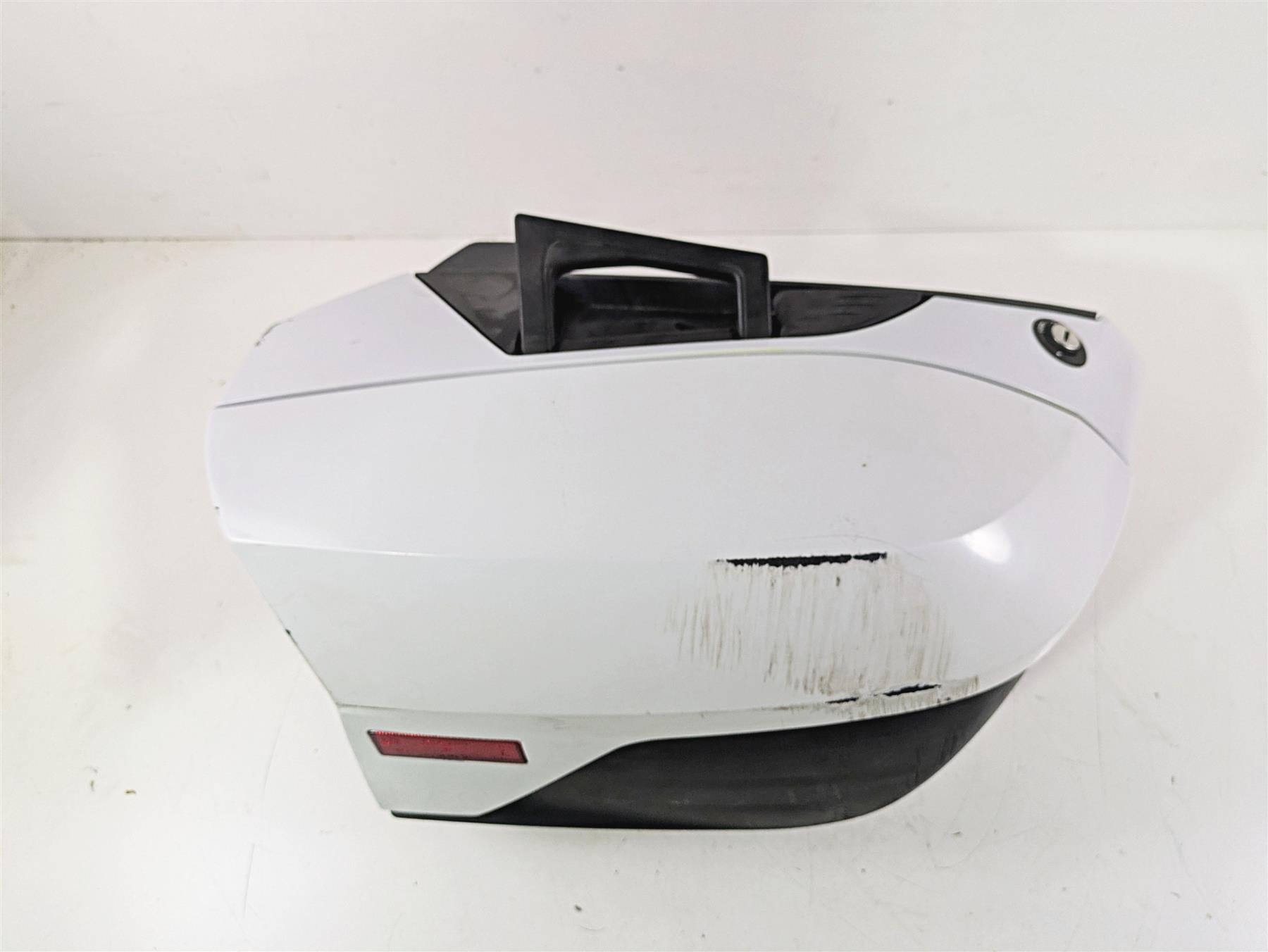 2015 BMW K1600 GT K48 Left Saddlebag Saddle Bag 46548532045 {{ shop.shopifyCountryName }} - Mototech271