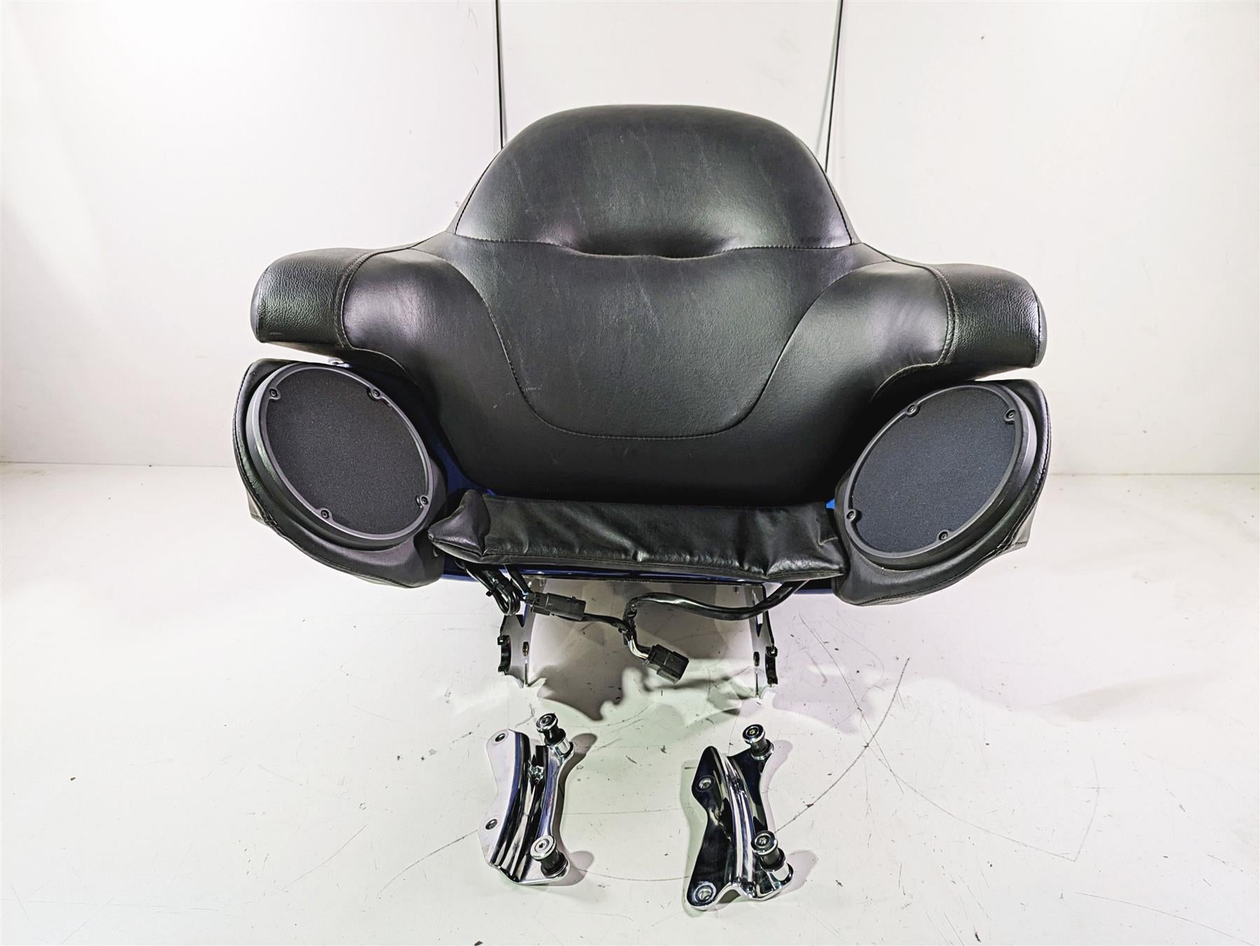 2015 Harley Touring FLHTKL E -Glide Low Rear Trunk Tour Pak Set 53000346 {{ shop.shopifyCountryName }} - Mototech271
