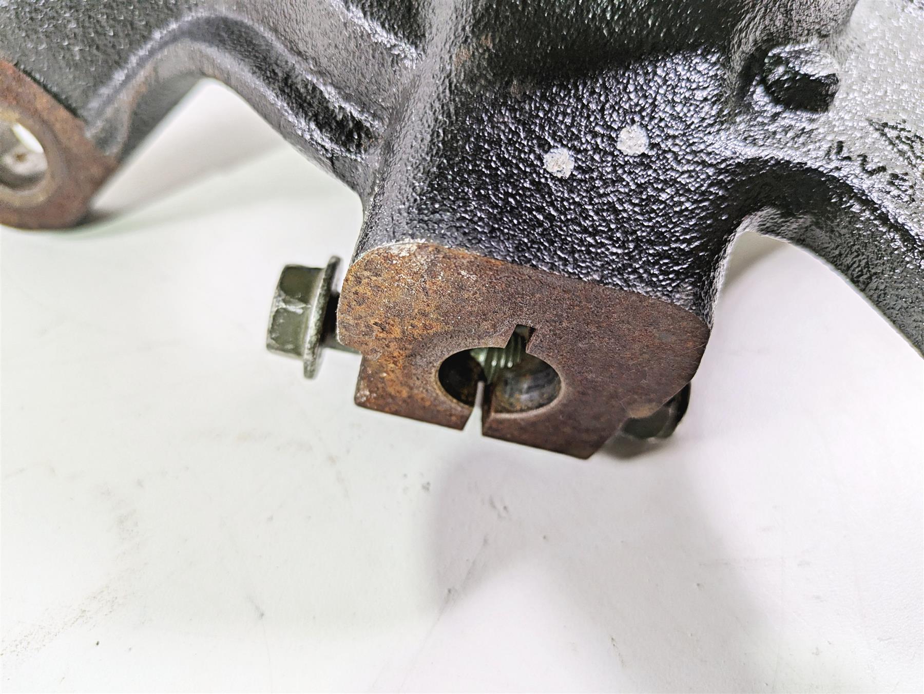 2023 Polaris RZR1000 XP 4 Premium Front Left Wheel Spindle Knuckle 5142214 {{ shop.shopifyCountryName }} - Mototech271