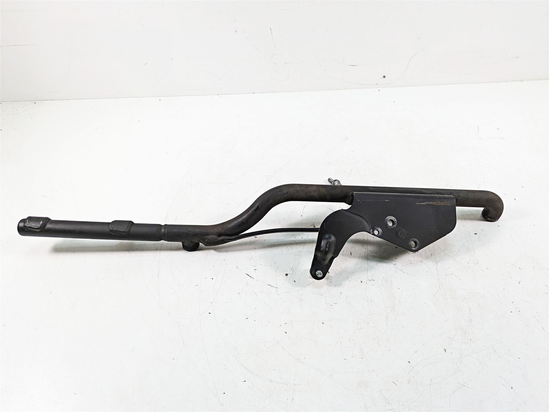 2007 Harley Sportster XL1200 C Muffler Interconnect Crossover Bracket 64855-04 {{ shop.shopifyCountryName }} - Mototech271