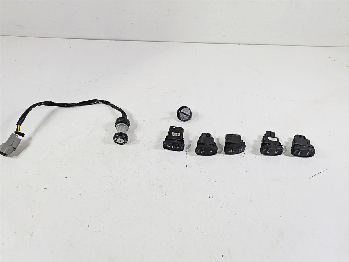 2022 CFMoto Zforce 950 Sport All Switch Ignition Key Light Awd 5BY0-0110005BY0 {{ shop.shopifyCountryName }} - Mototech271