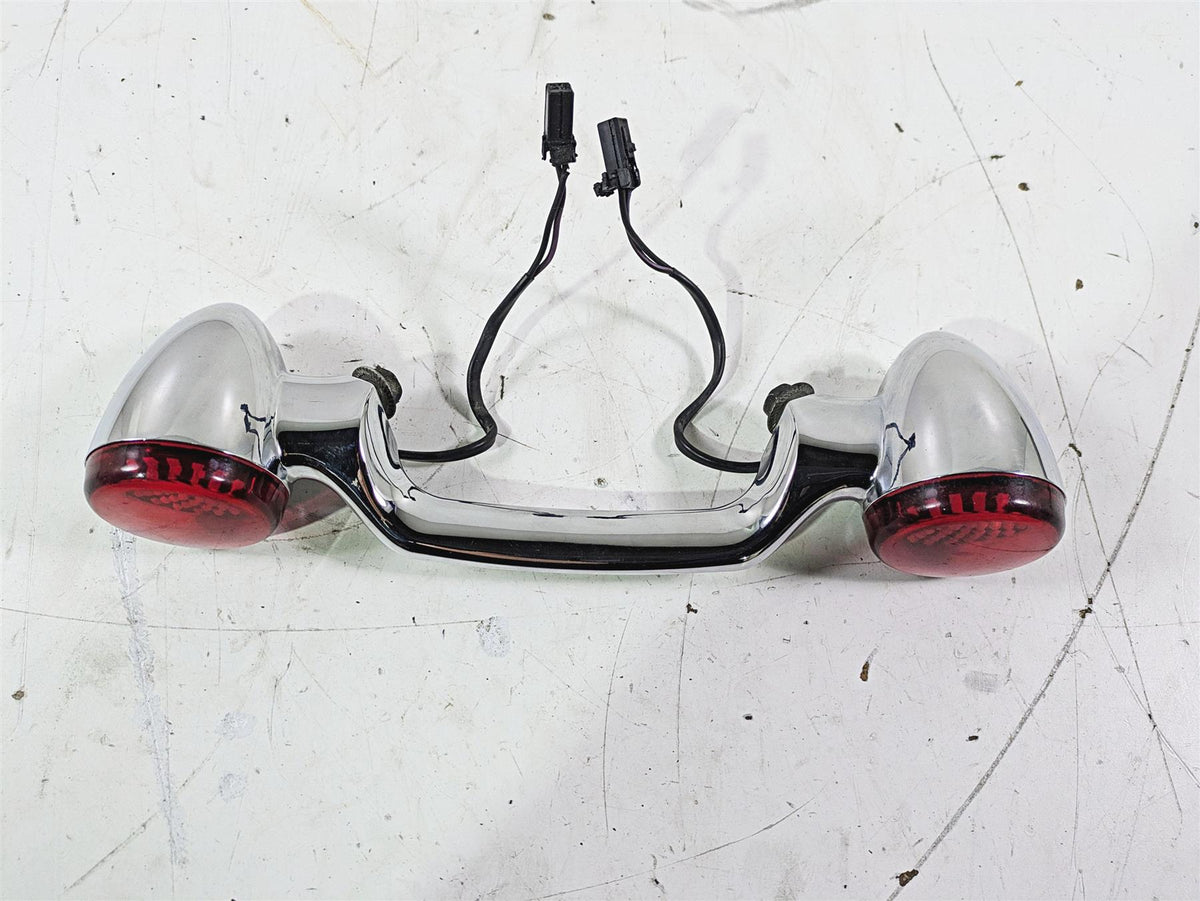 2007 Harley Touring FLHTCU SE CVO E-Glide Rear Blinker Turn Signal Bar 68629-05 {{ shop.shopifyCountryName }} - Mototech271
