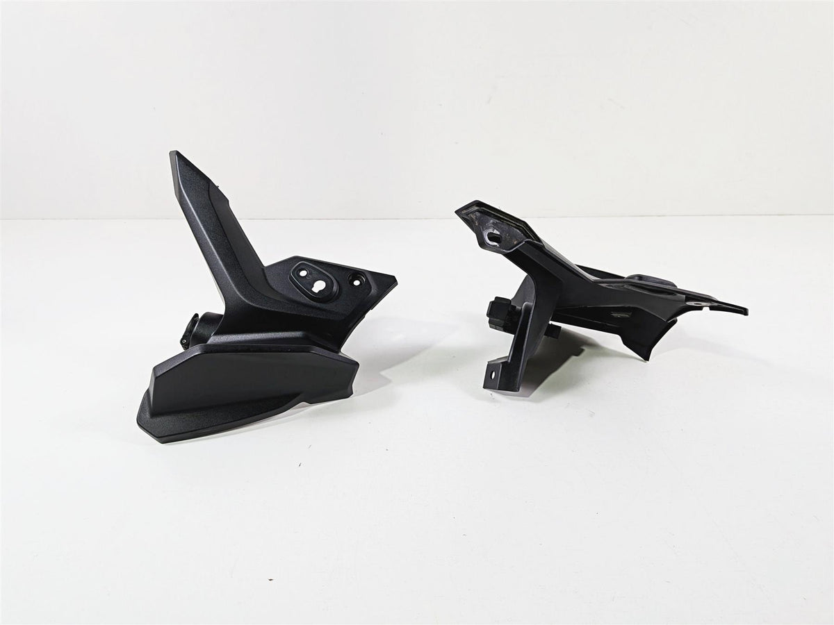 2023 BMW F850GS K81 Front Blinker Turn Signal Mount 46638564653 46638564654 {{ shop.shopifyCountryName }} - Mototech271