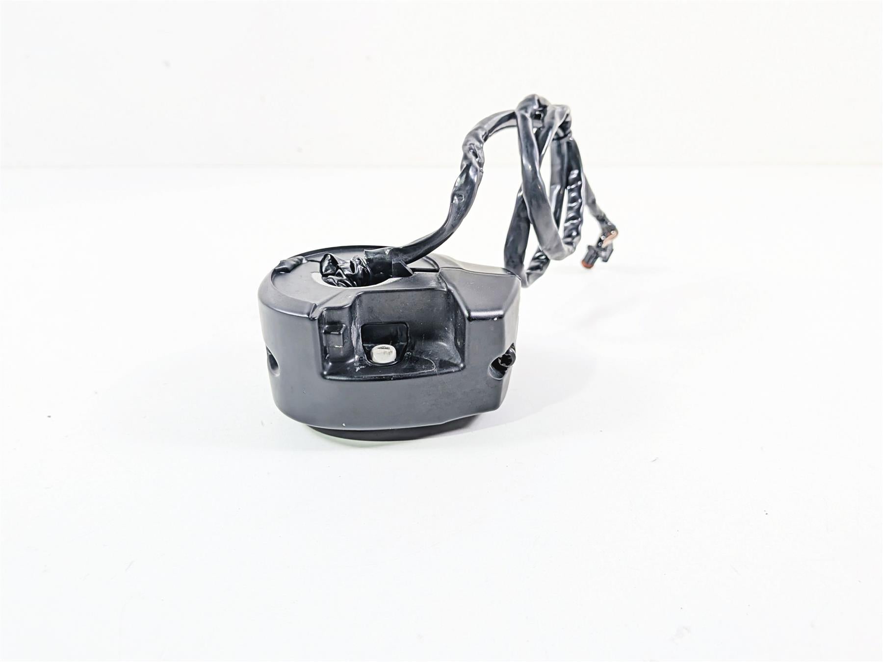 2020 Harley Touring FLTRK Road Glide Right Hand Control Switch Boom Gts 71500501 {{ shop.shopifyCountryName }} - Mototech271
