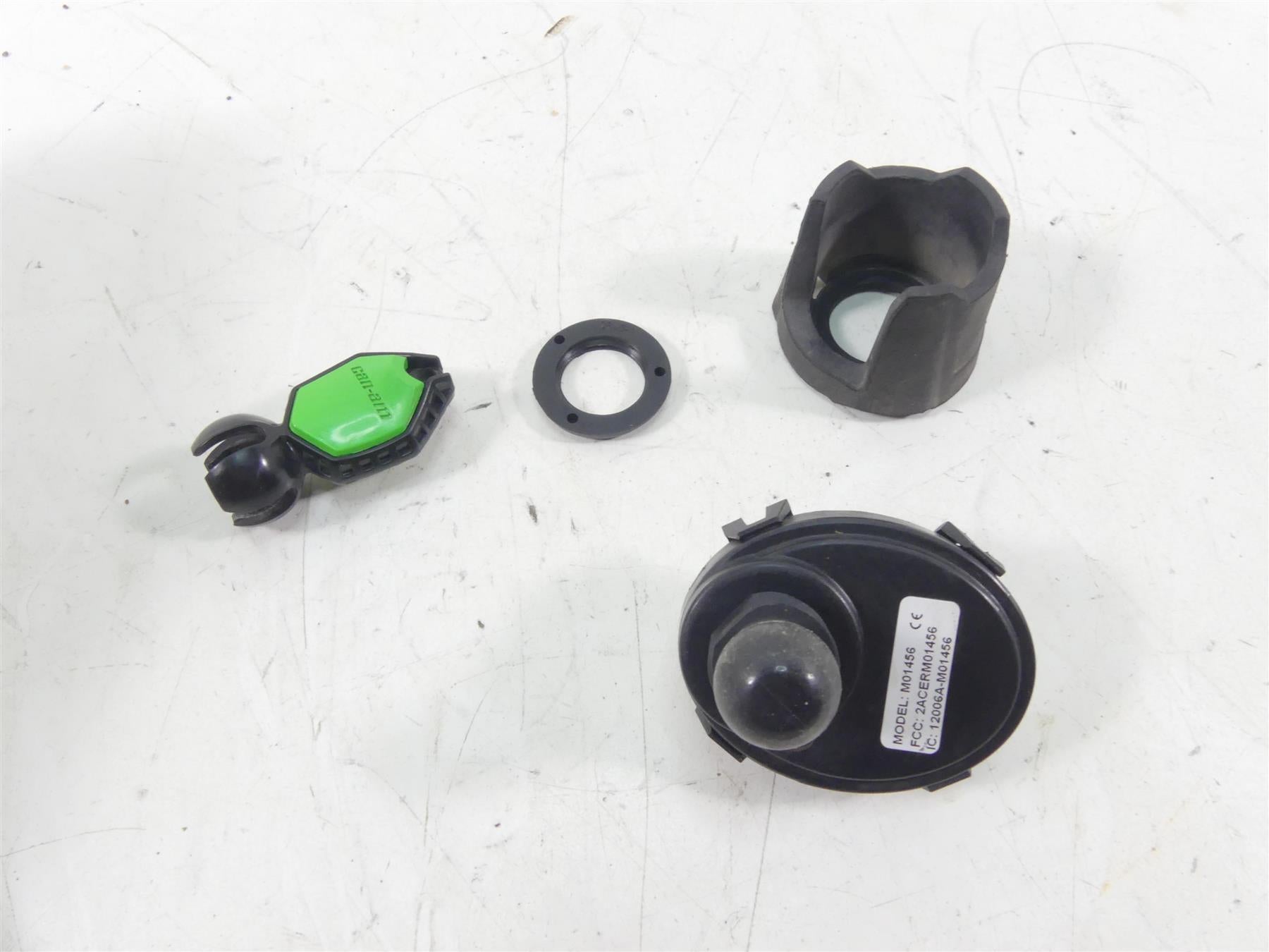 2017 Can Am Maverick X3 XDS Turbo R Cdi Ecu Ecm & Ignition Dess Switch -Read 420666939 {{ shop.shopifyCountryName }} - Mototech271