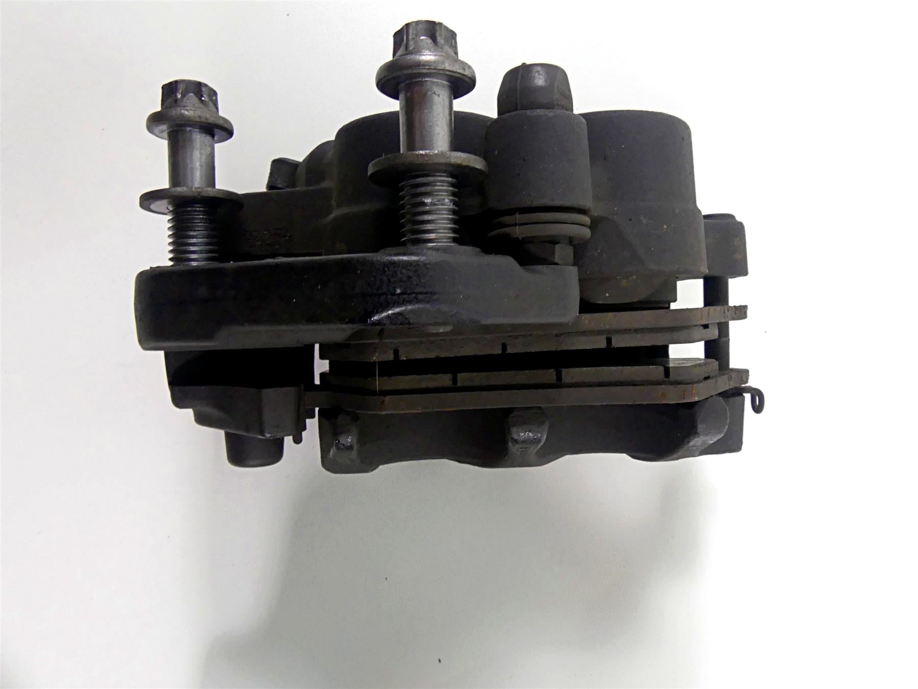 2013 BMW F800GS STD K72 Front Brake Caliper Set 34117716715 34117716716 {{ shop.shopifyCountryName }} - Mototech271