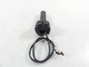 2018 Harley Softail FXBB Street Bob Right Hand Control Switch 71500462