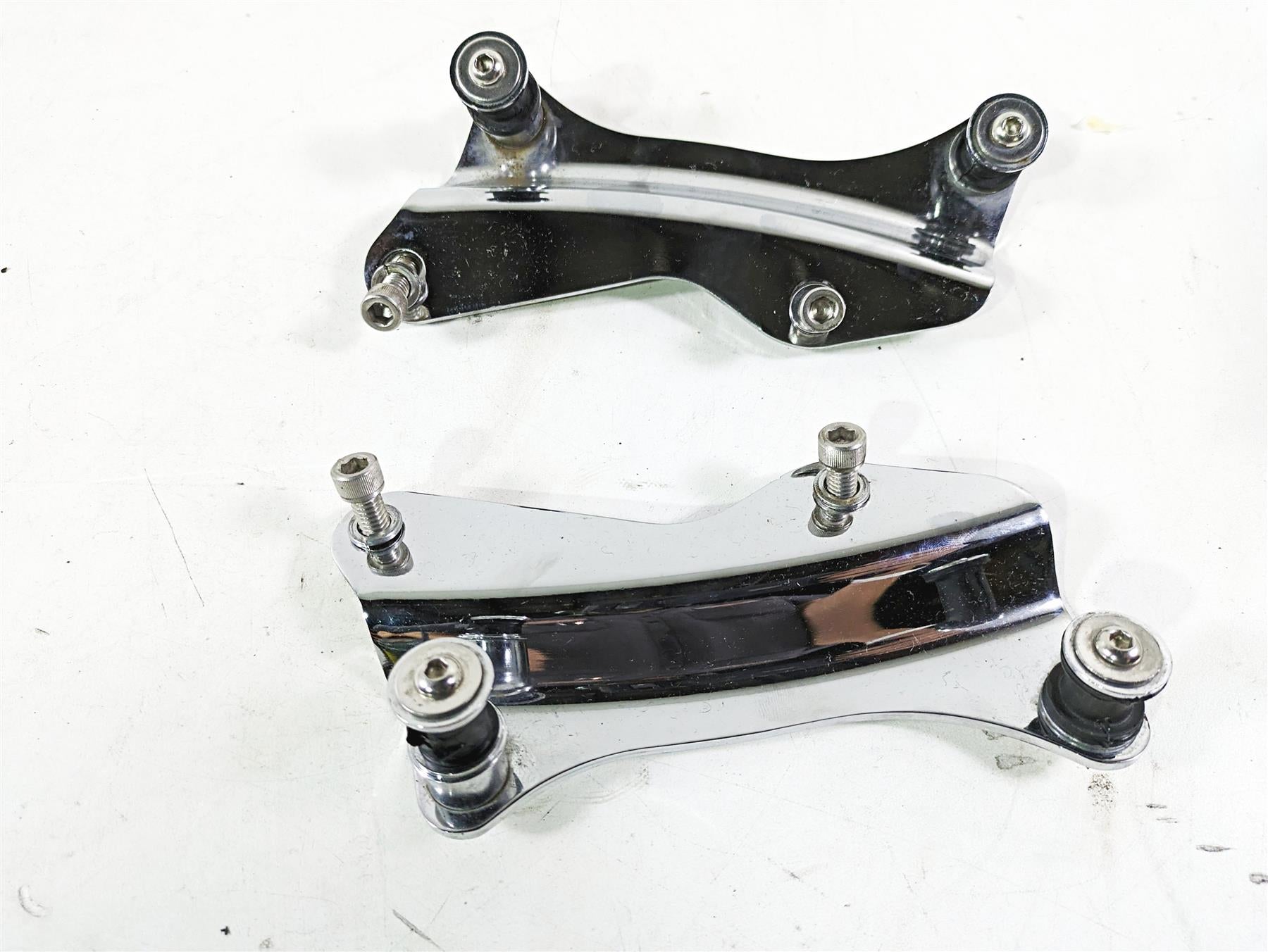 2017 Harley Touring FLTRXS Road Glide Rear Luggage Rack Quick Release 52300353 {{ shop.shopifyCountryName }} - Mototech271