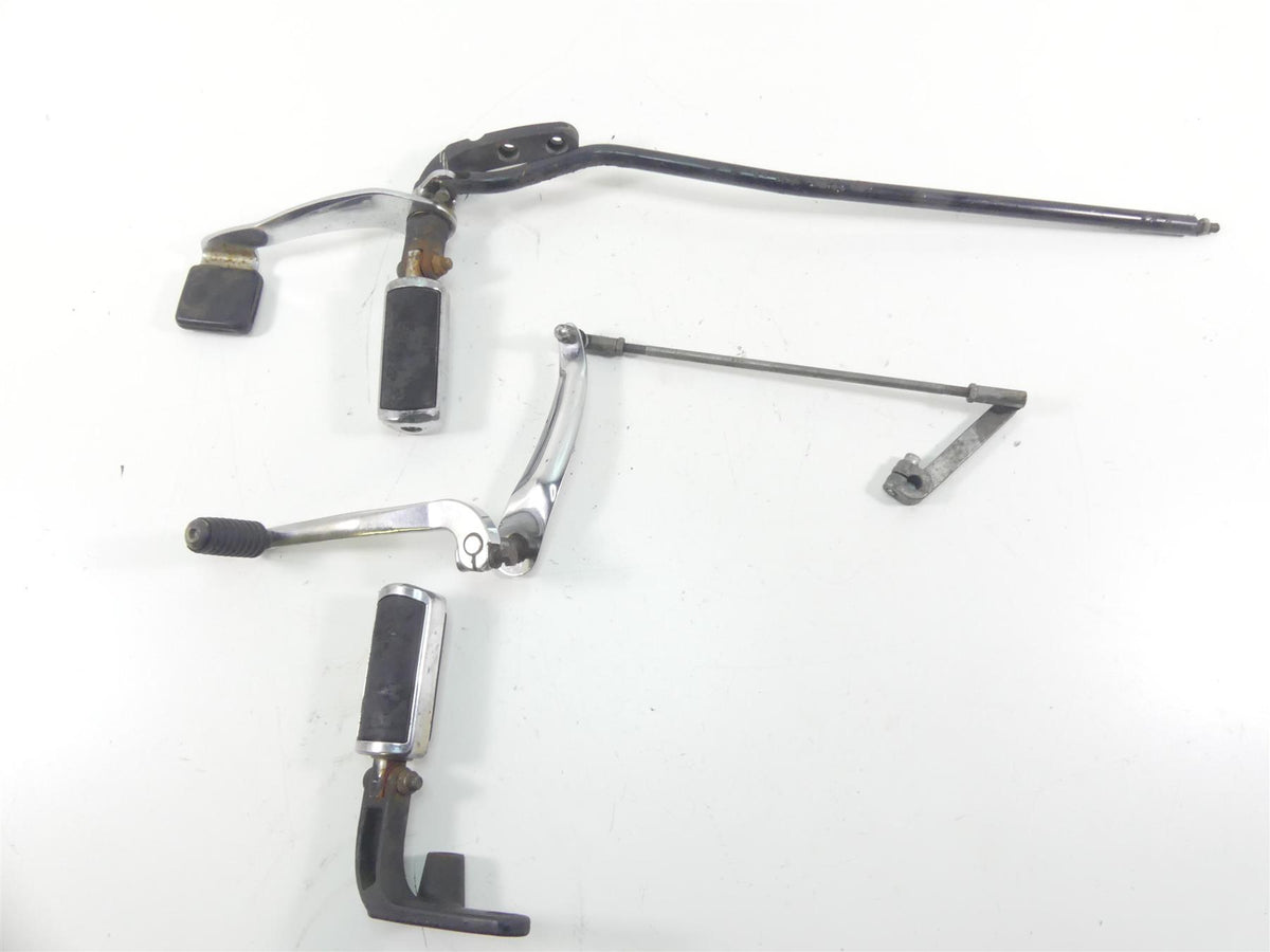 2011 Harley FXDWG Dyna Wide Glide Front Footpeg Shift Brake Ped Set Fw 33693-03 {{ shop.shopifyCountryName }} - Mototech271