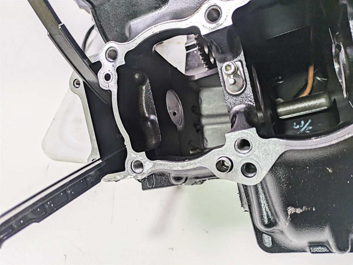 2021 Kawasaki Z900 ZR900 Bottom Lower End Engine Crankcase 14001-0725 {{ shop.shopifyCountryName }} - Mototech271