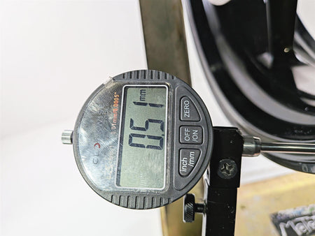 2014 Aprilia RSV4 RR Factory Straight Black Rear Wheel Rim 17x6 896757 {{ shop.shopifyCountryName }} - Mototech271