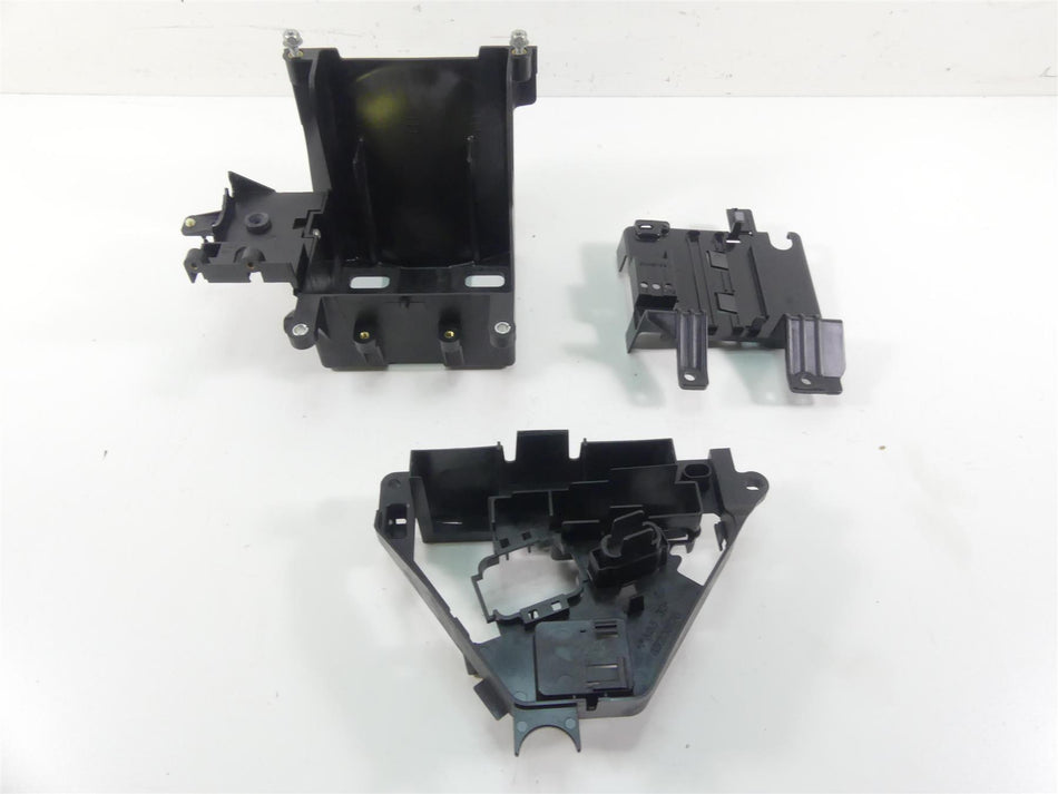 2014 Harley Touring FLHTK Electra Glide Battery & Electrical Carrier 66000010 {{ shop.shopifyCountryName }} - Mototech271