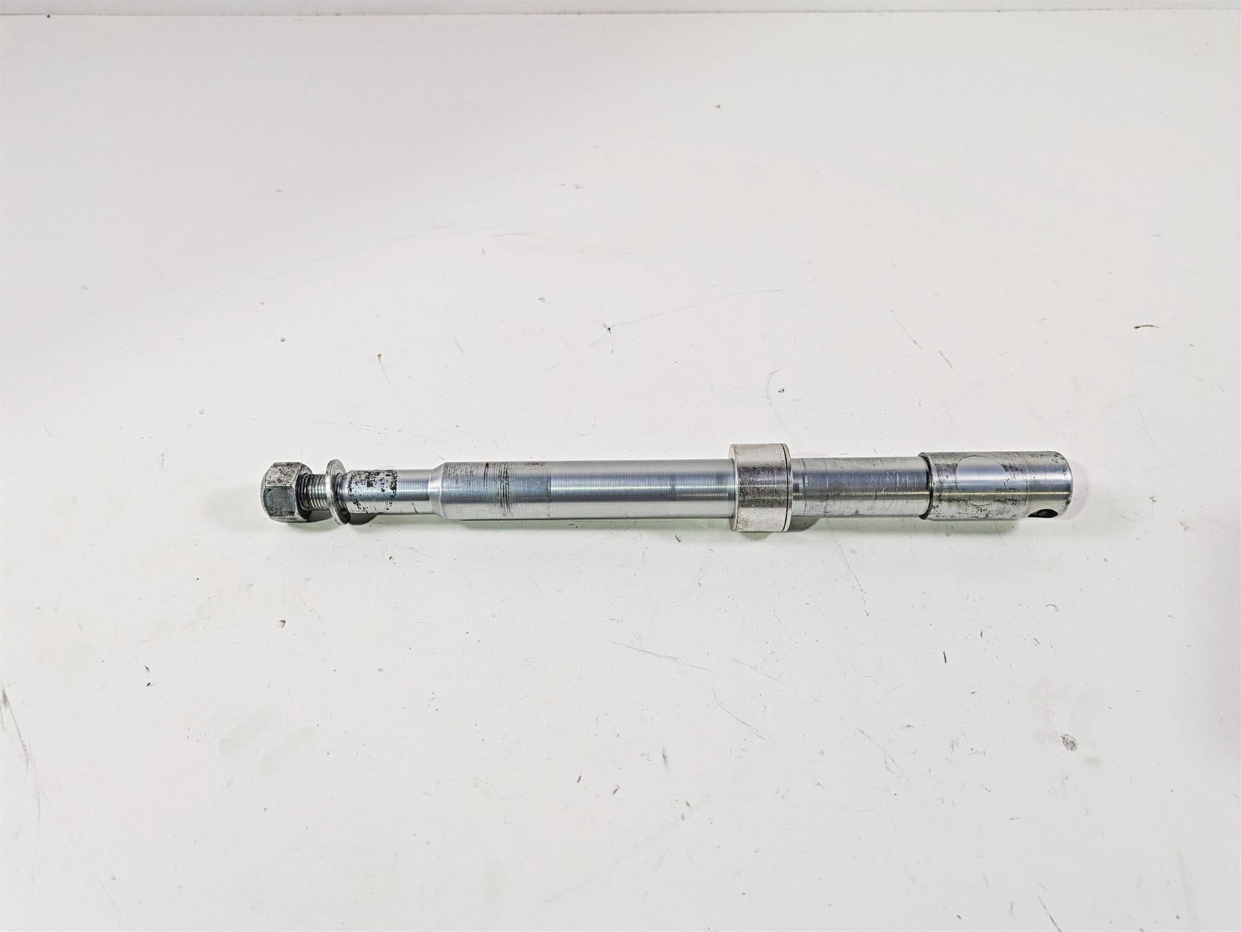 2015 Harley FXDF Dyna Fat Bob Front Axle Wheel Spindle 41547-07A {{ shop.shopifyCountryName }} - Mototech271