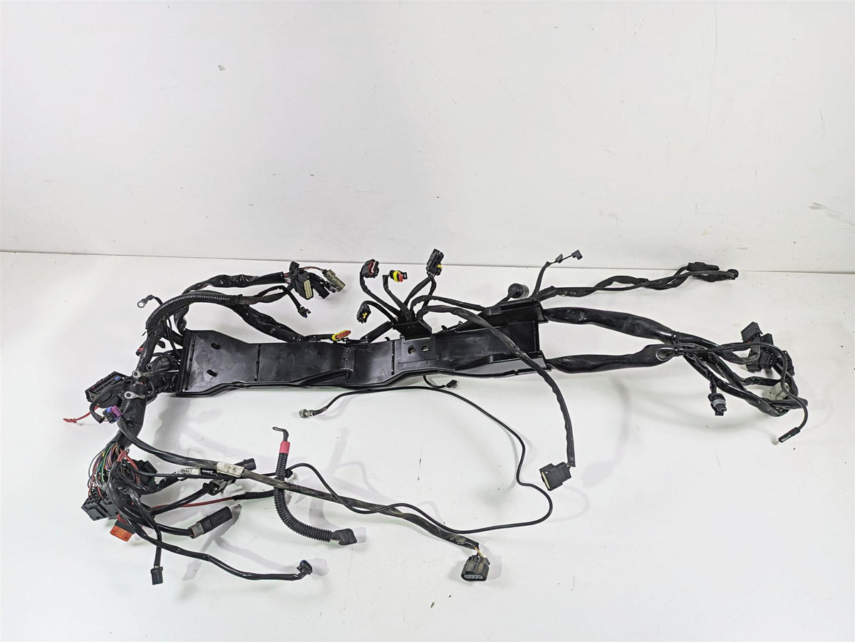 2010 Harley Touring FLHXSE CVO Street Glide Wiring Harness Loom Abs 71048-10 {{ shop.shopifyCountryName }} - Mototech271