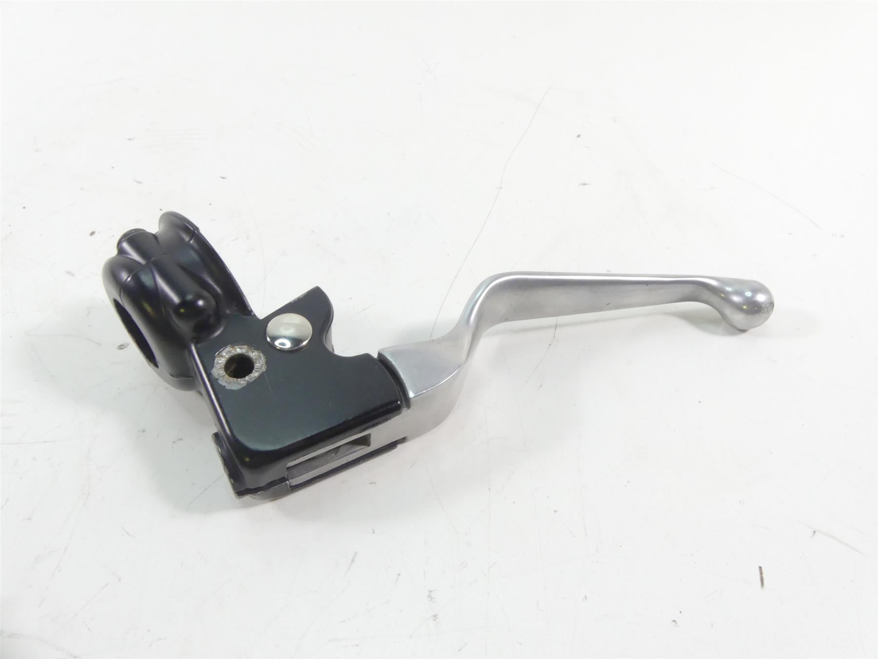 2009 Harley FXDF Dyna Fat Bob Clutch Perch & Lever 38608-96 | Mototech271