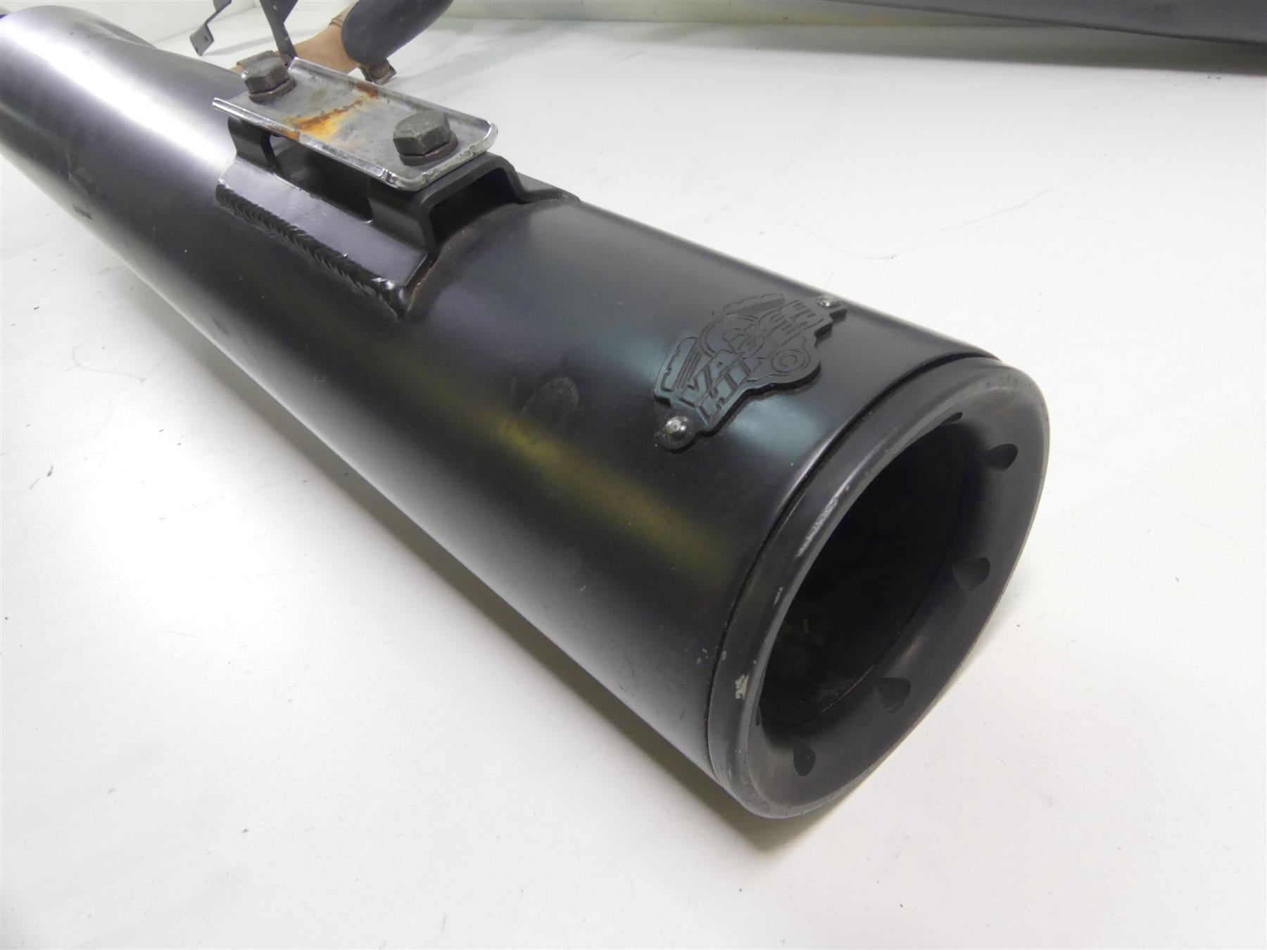 2011 Harley Touring FLTRX Road Glide Vance Hines Power Duals Exhaust Set 46832 {{ shop.shopifyCountryName }} - Mototech271