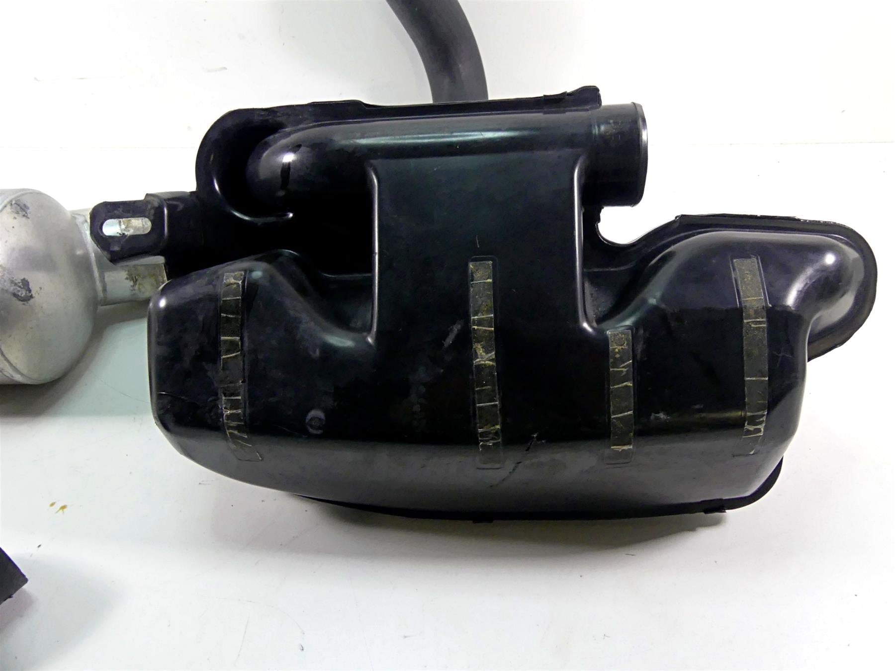 2011 Sea-Doo RXT-X 260 Exhaust Muffler & Resonator Set 274001384 274001366 {{ shop.shopifyCountryName }} - Mototech271