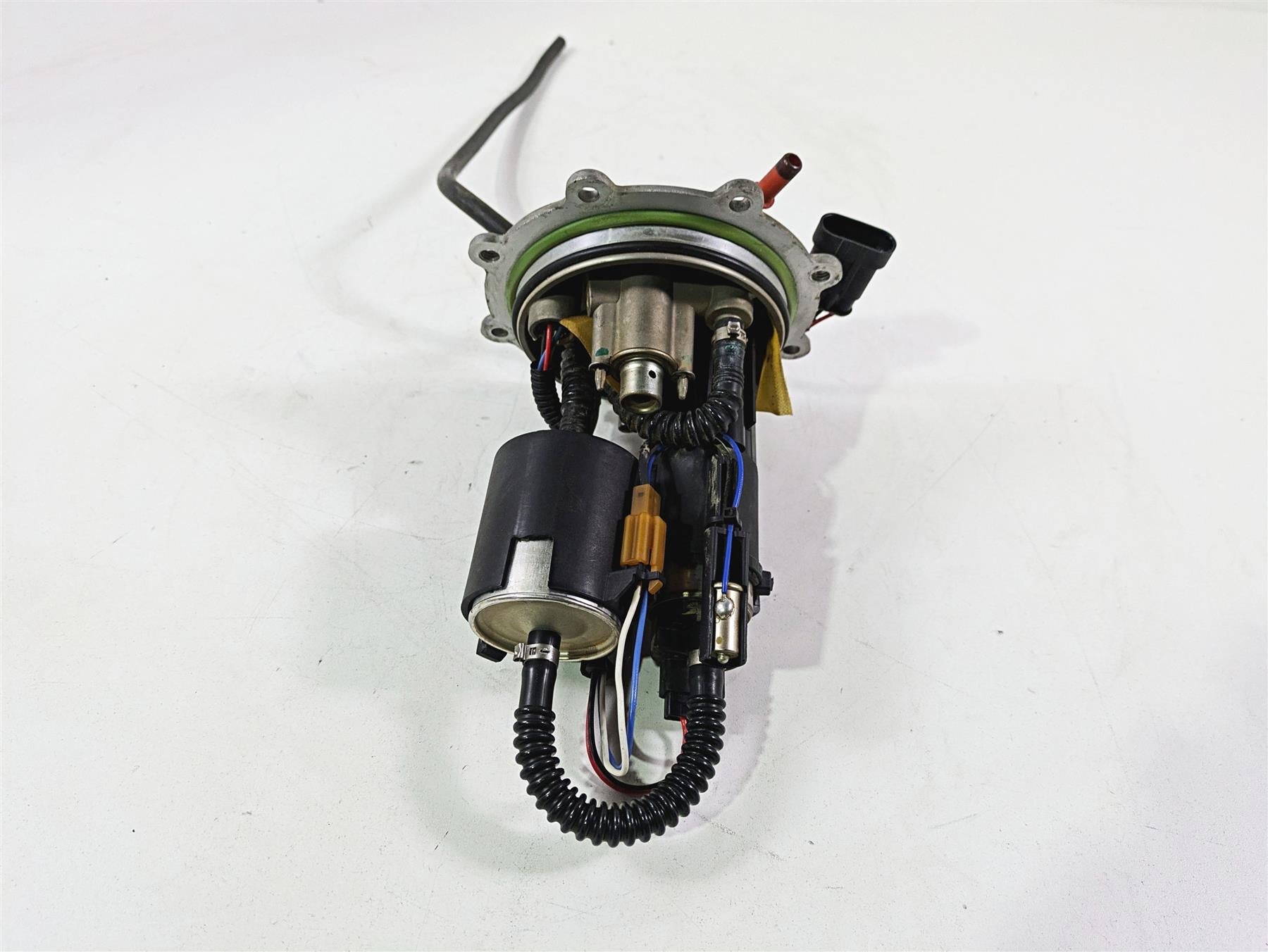 2012 Mv Agusta F4 RR Fuel Gas Petrol Pump - Tested 8A00B1958 {{ shop.shopifyCountryName }} - Mototech271