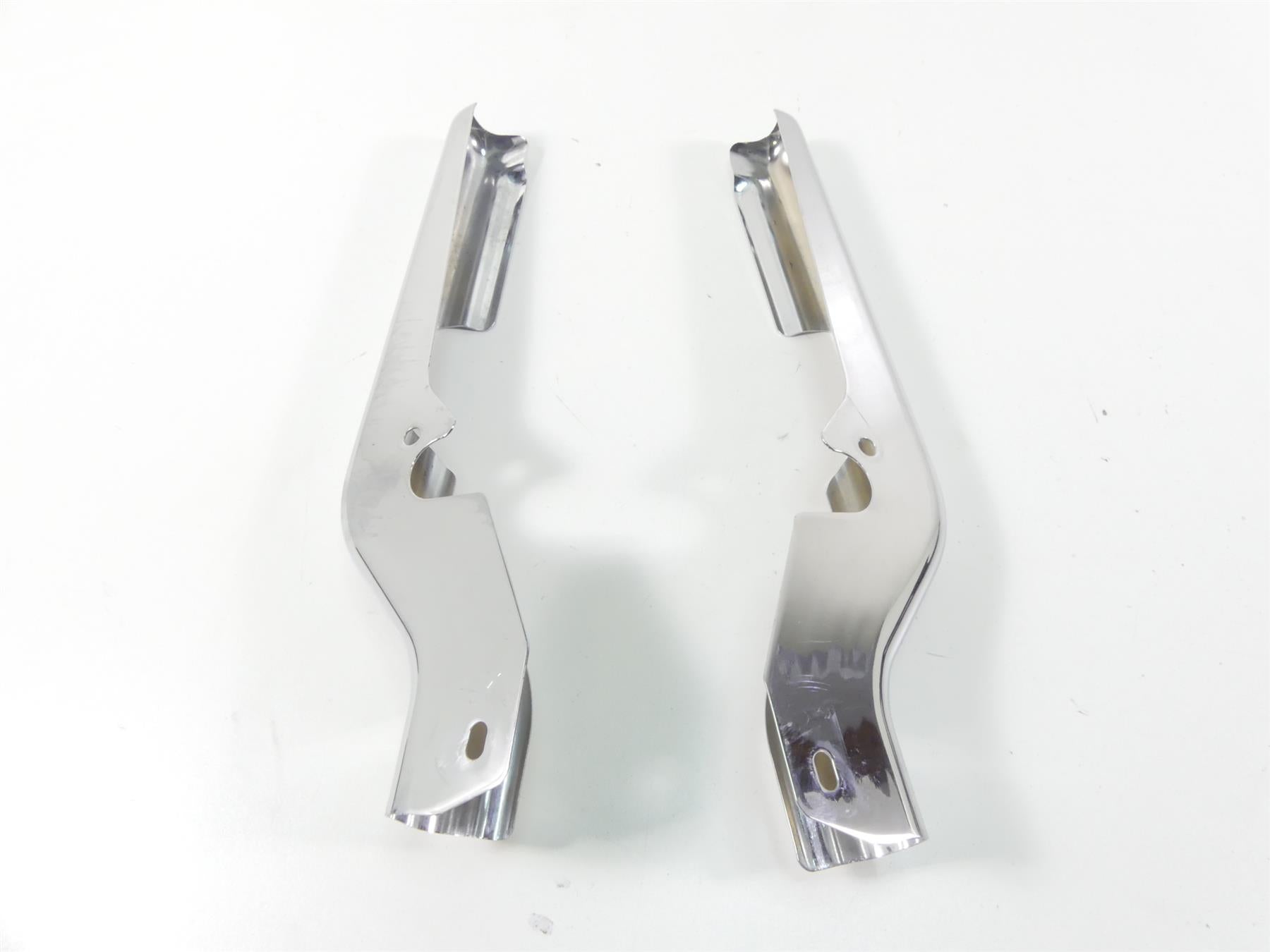 2004 Harley FLHTC SE CVO Electra Glide Rear Frame Chrome Struts 47504-97 {{ shop.shopifyCountryName }} - Mototech271