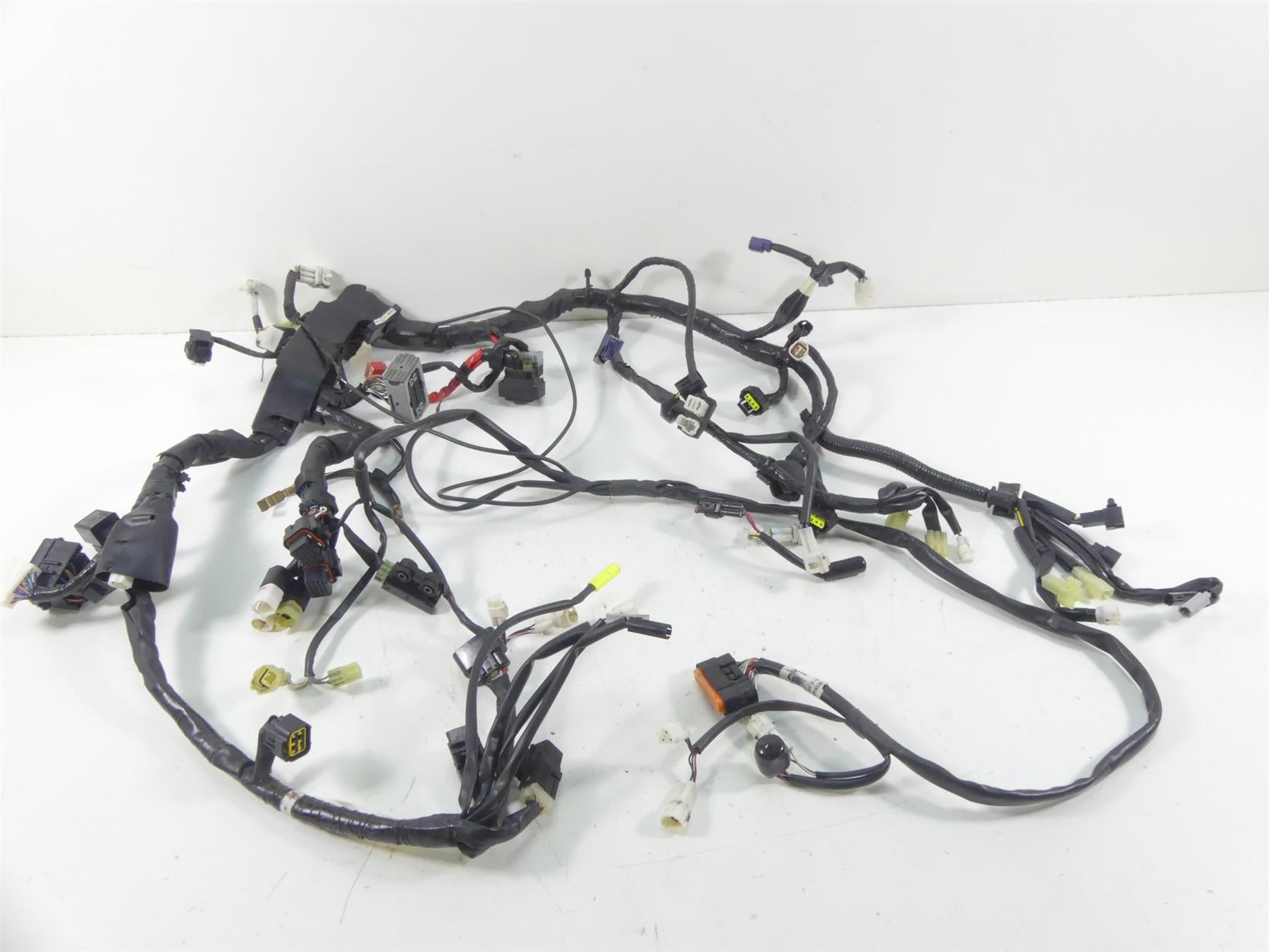 2013 Yamaha VMX17 V-Max 1700 Main Wiring Harness Loom - Read 2S3-82590-00-00 {{ shop.shopifyCountryName }} - Mototech271